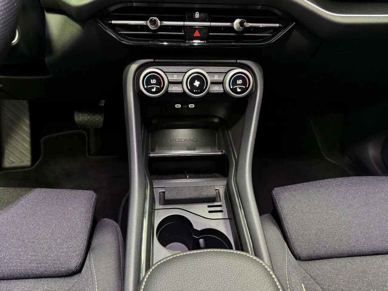 Skoda Kodiaq 1.5 TSI Selection Matrix+7-Sitze+AHK, миниатюра 21