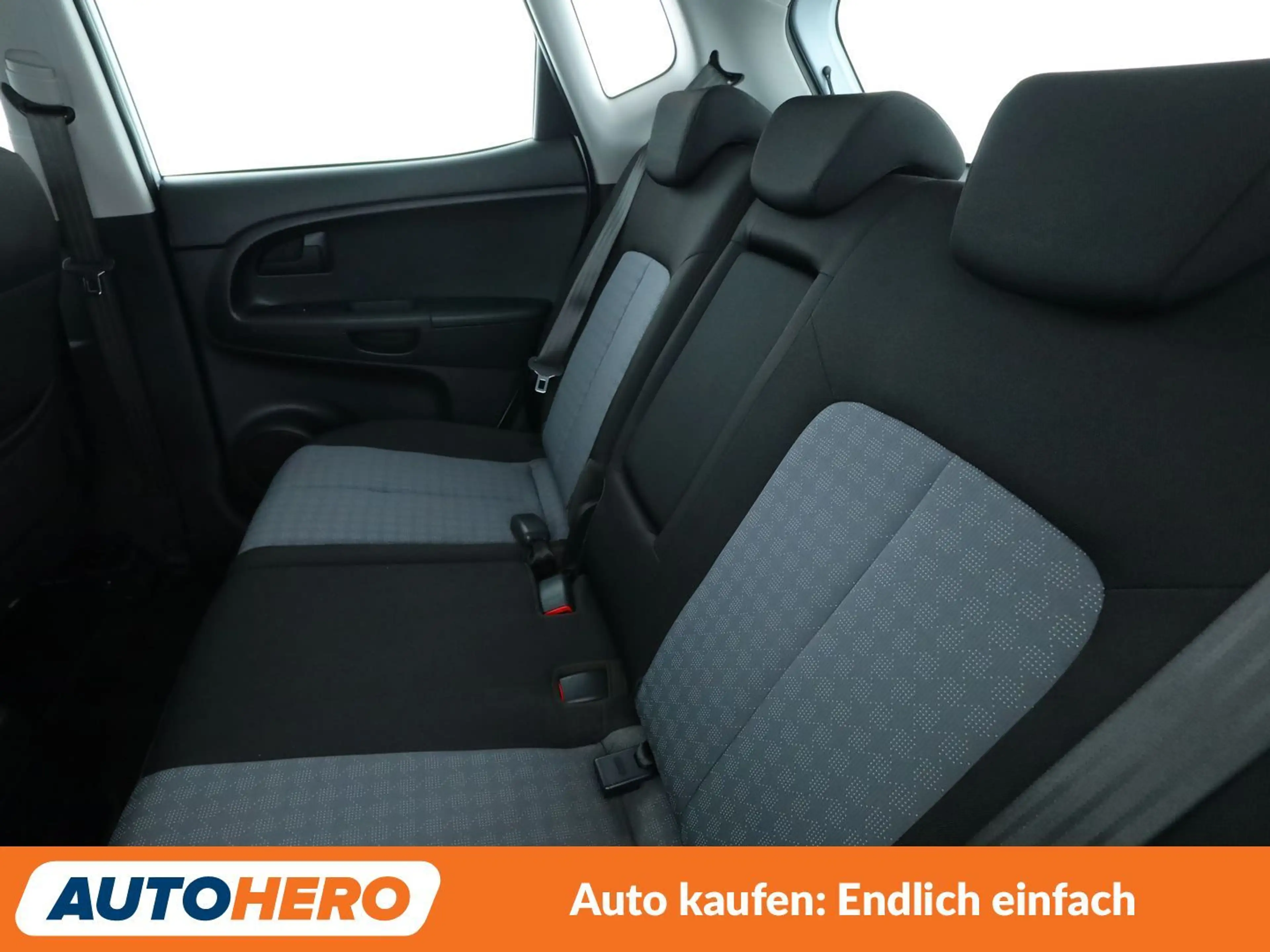 Kia Venga 1.6 Edition 7 *AHK* — photo 14