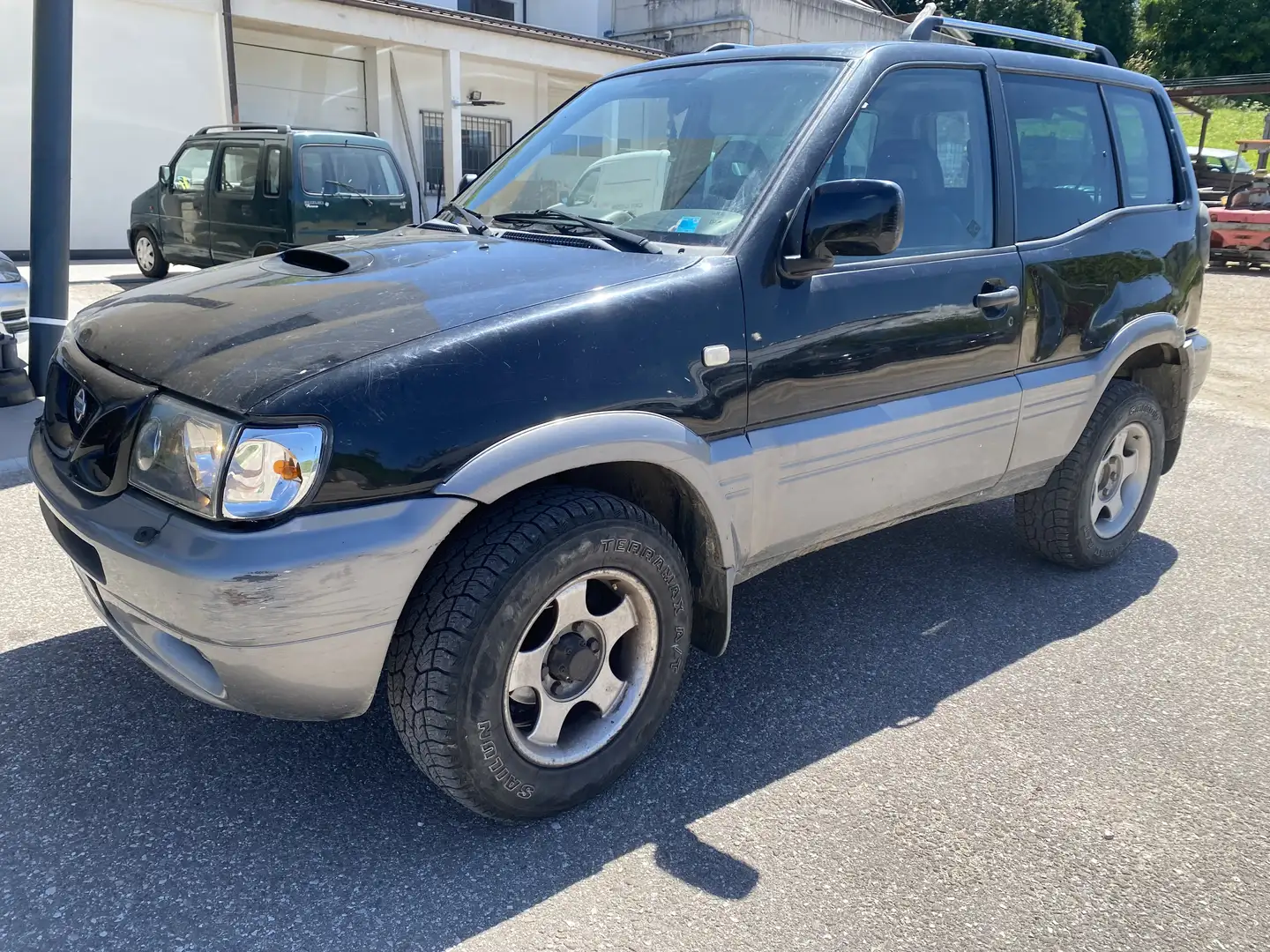Nissan Terrano 3p 2.7 tdi Elegance - 1
