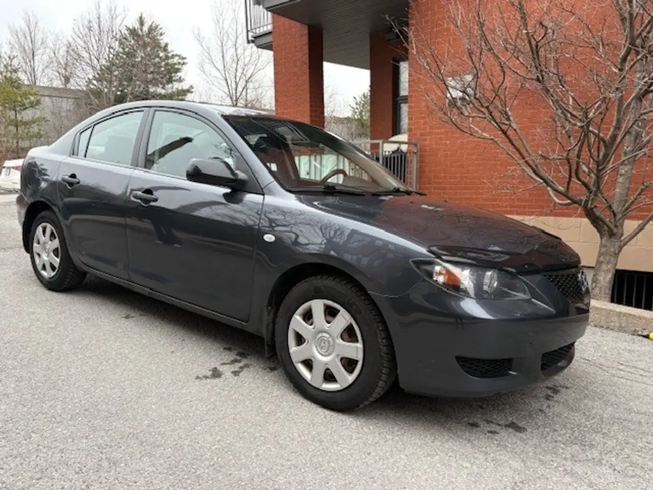 Mazda 3 снимка Mazda 3