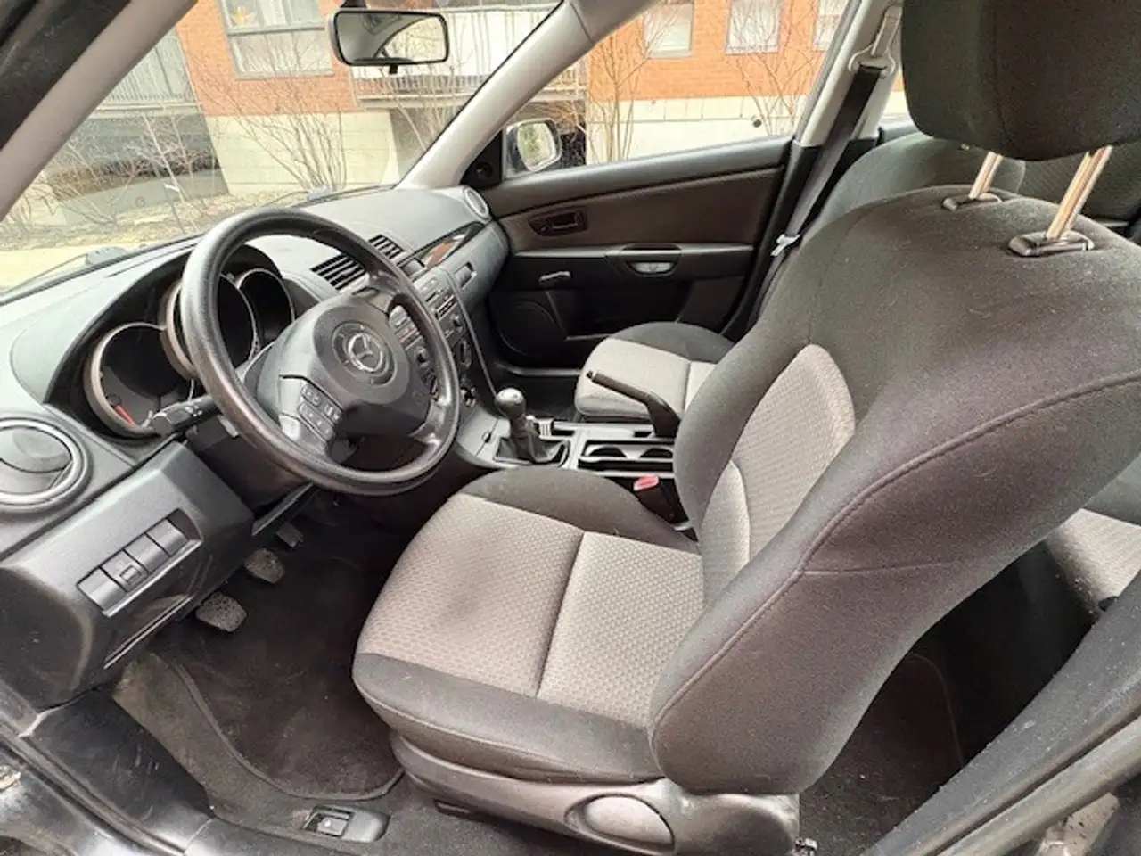 Mazda 3 снимка Mazda 3
