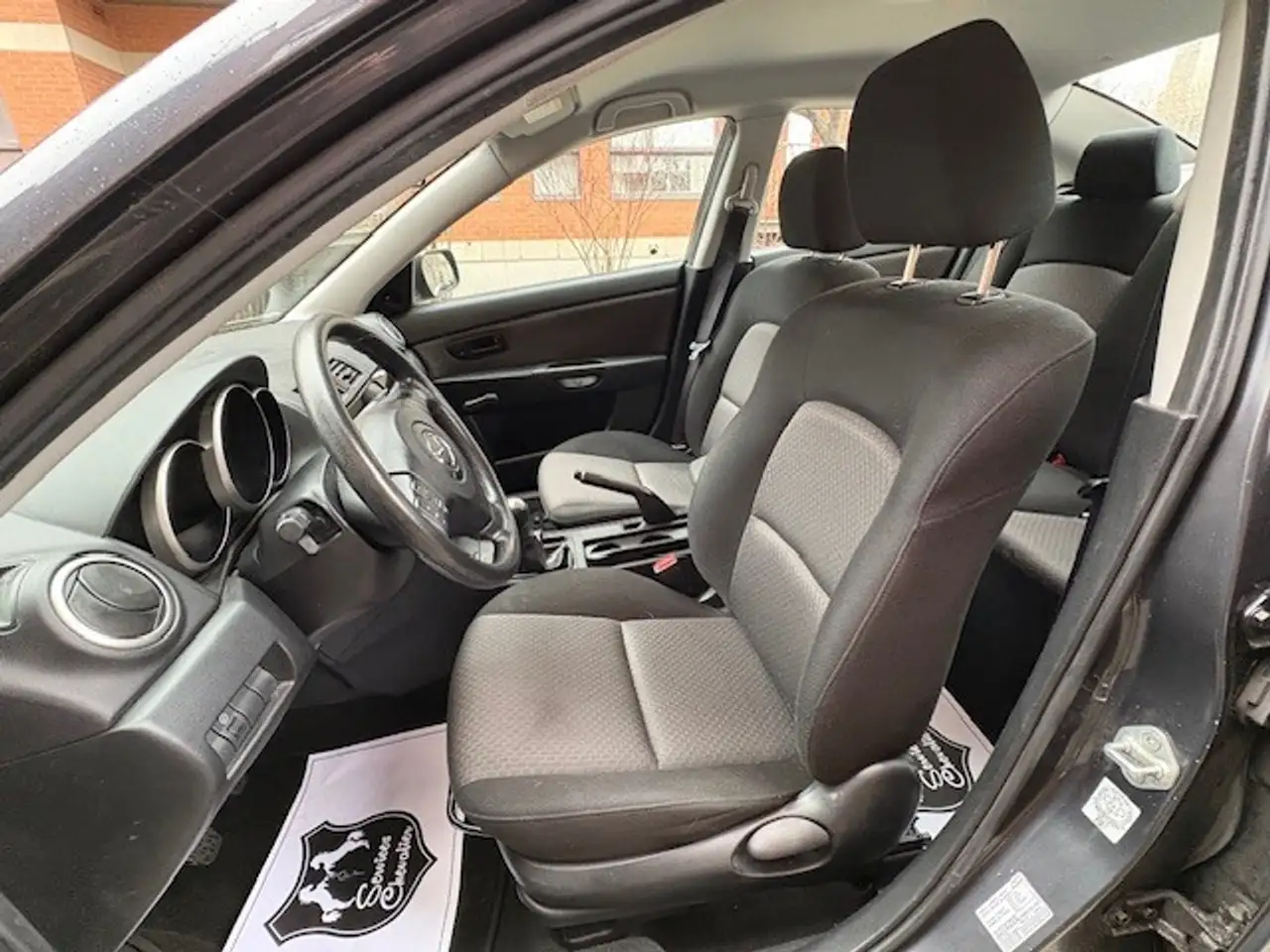 Mazda 3 снимка Mazda 3