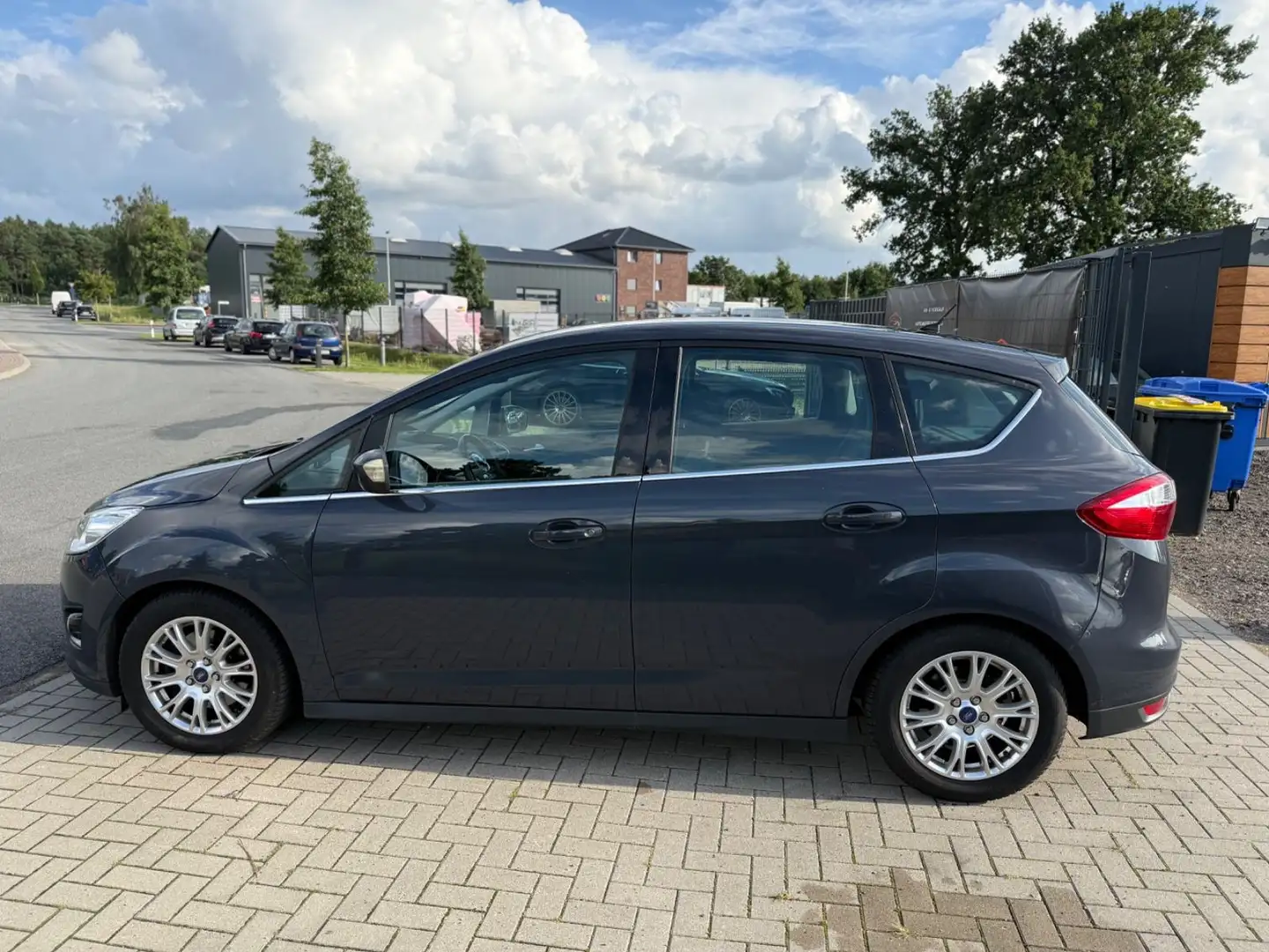 Ford C-Max C-MAX Titanium 2..0 TDCI AUTOMATIK/2. HAND Šedá - 2