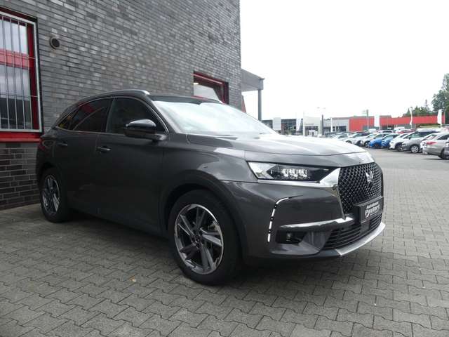 DS Automobiles DS 7 Crossback 300 PS Hybrid 4*4 Be Chic Pano