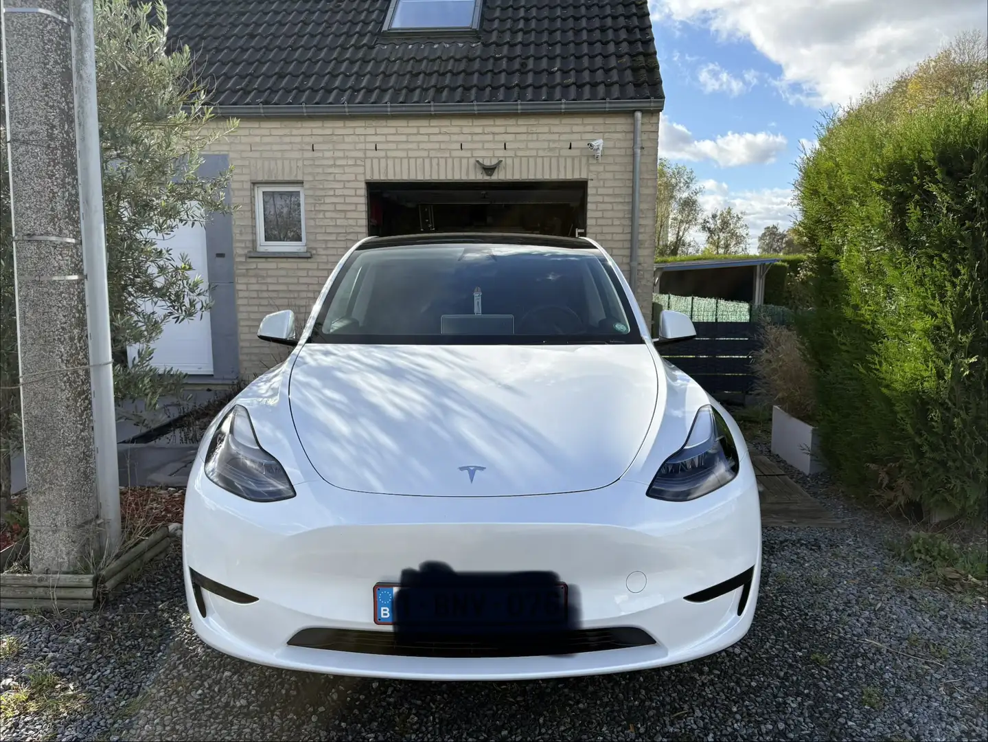 Tesla Model Y Standard propulsion 300ch + pilote amélioré - 1