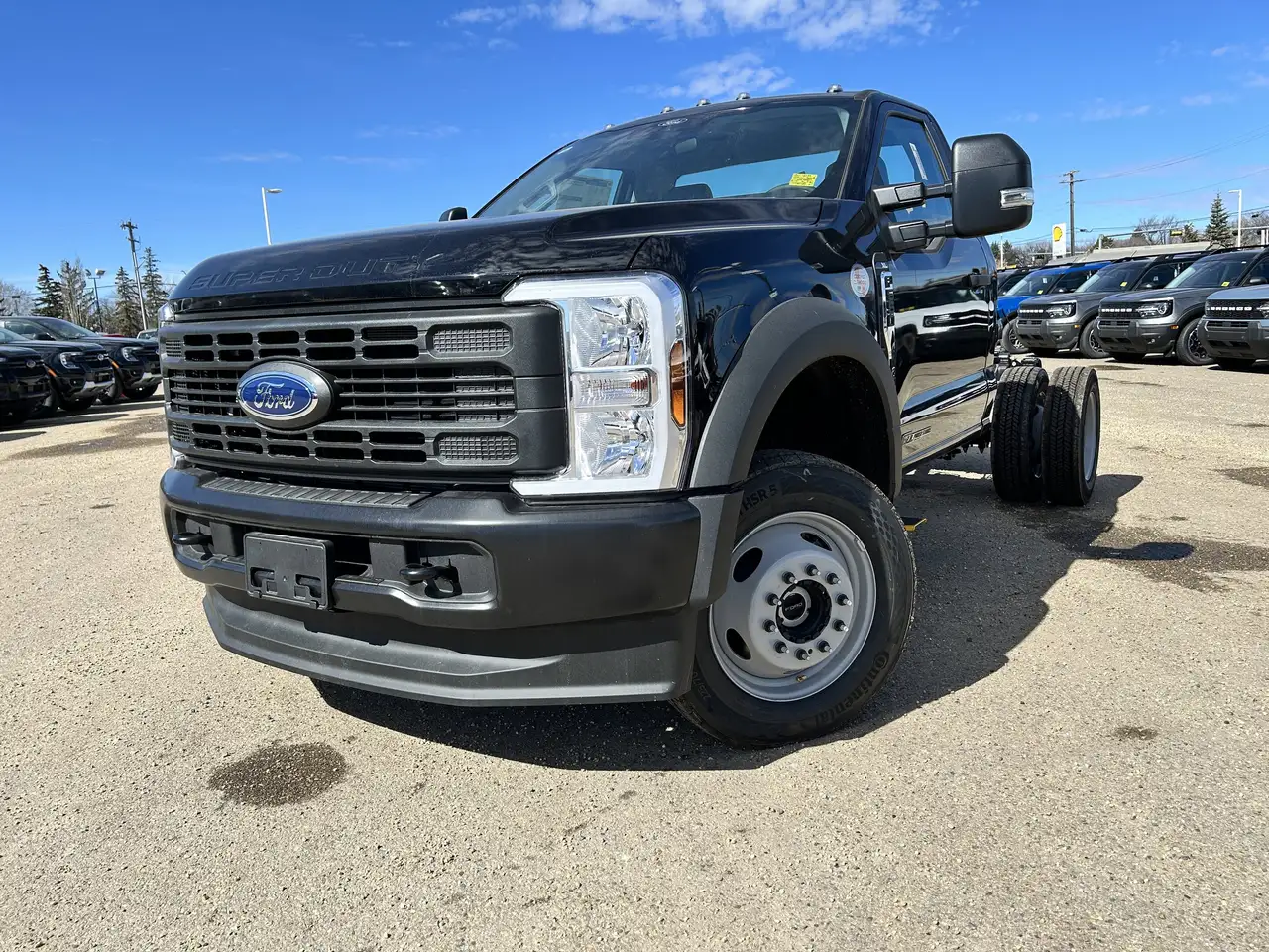 Ford F-550 Super Duty снимка Ford F-550 Super Duty