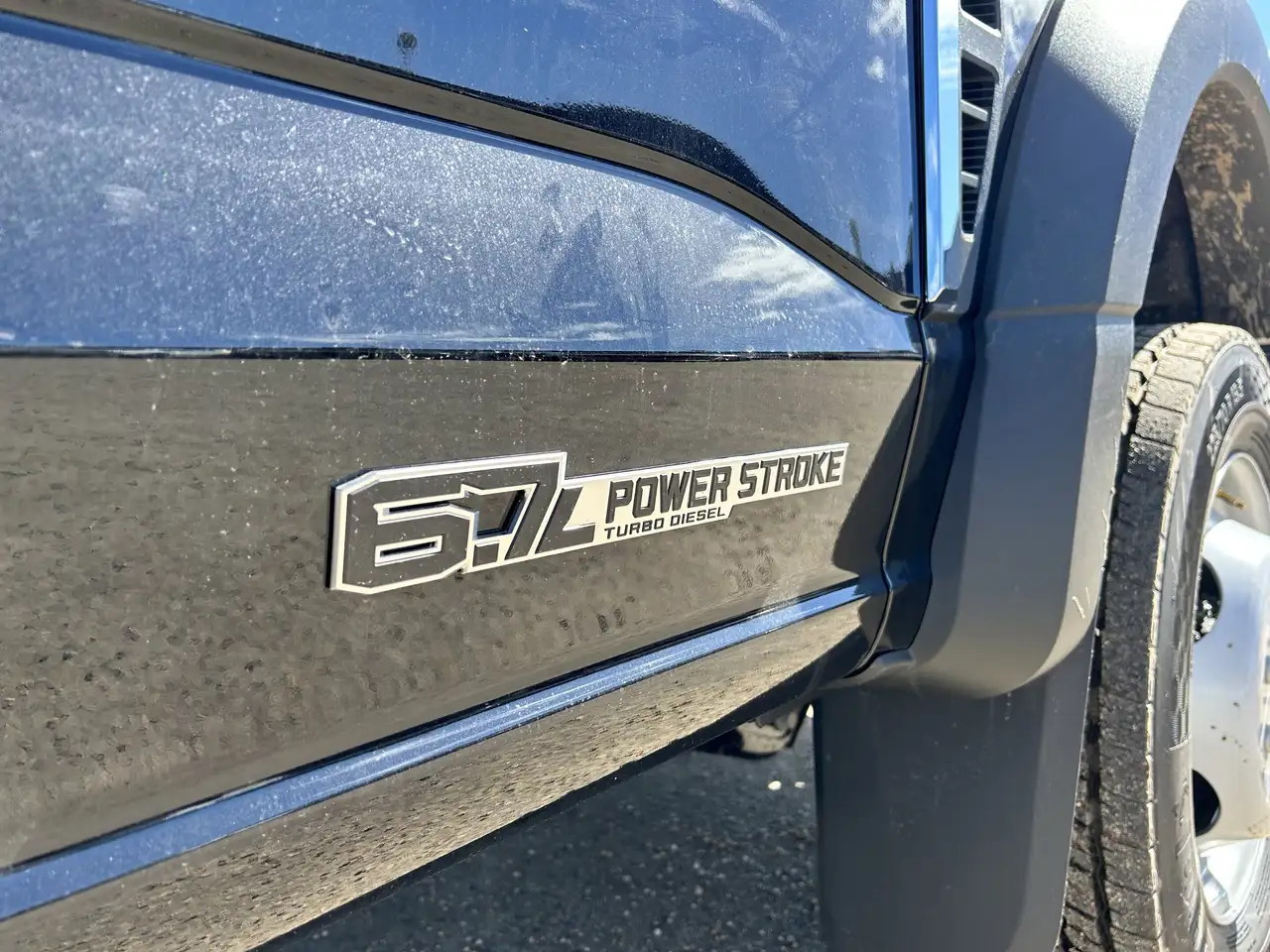 Ford F-550 Super Duty снимка Ford F-550 Super Duty