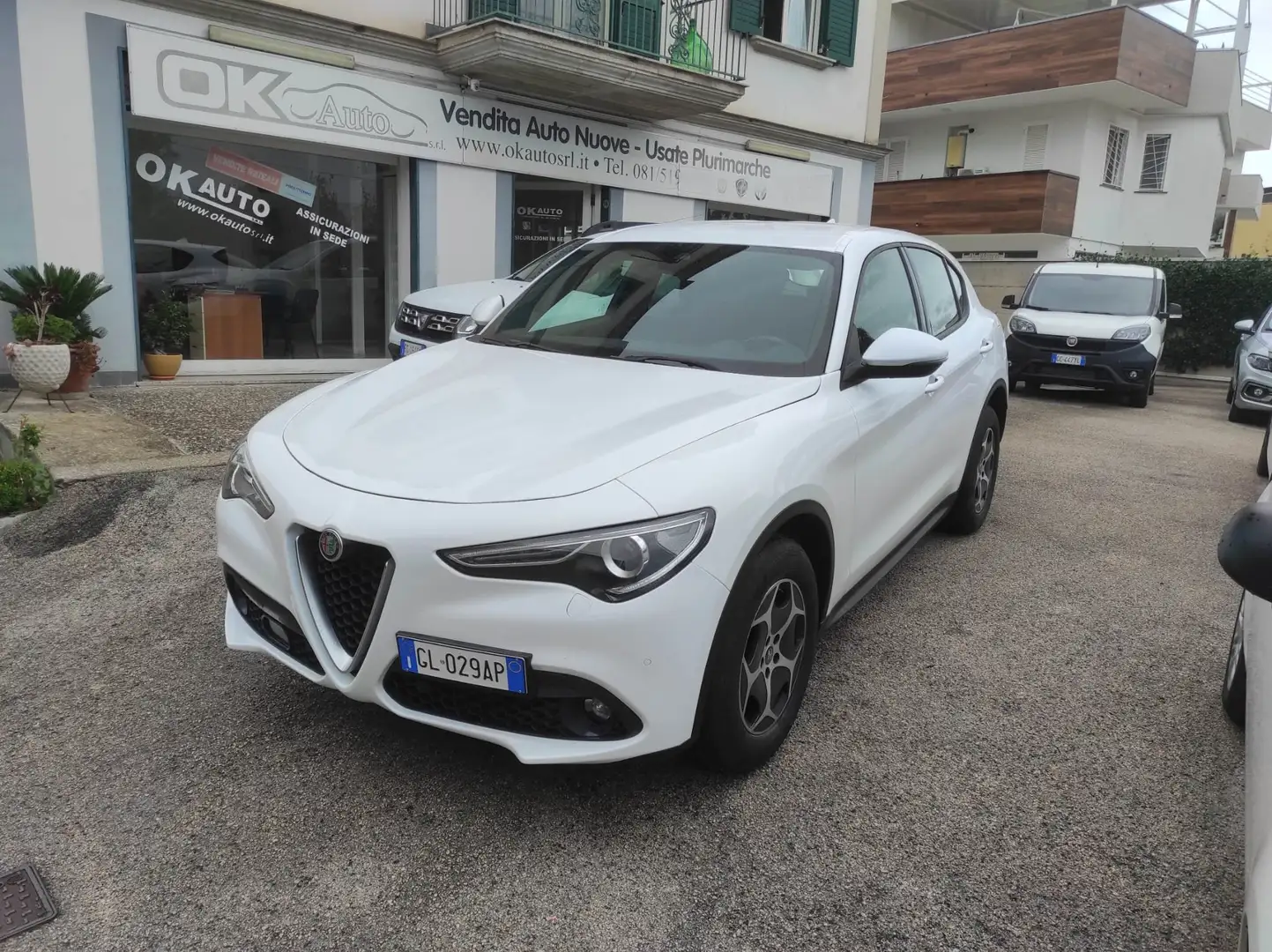 Alfa Romeo Stelvio Stelvio 2022 2.2 Super Business Q4 190cv auto Bianco - 1