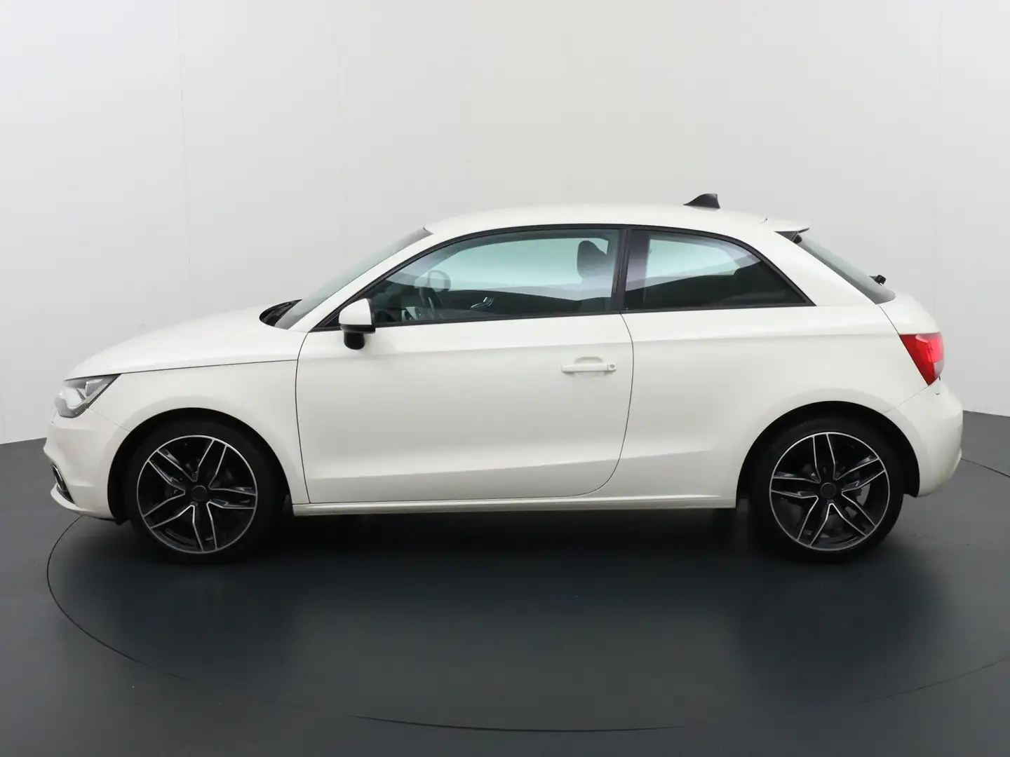 Audi A1 1.2 TFSI Sport Wit - 2