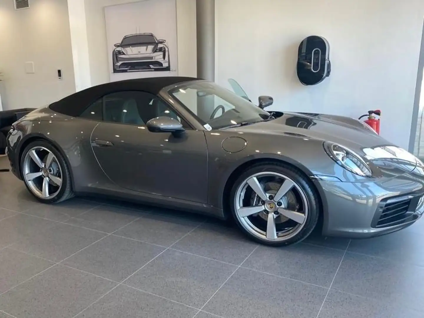 Porsche 992 911 Carrera Cabrio PDK, Garantieverl. bis 04.08.2027 Grau - 1