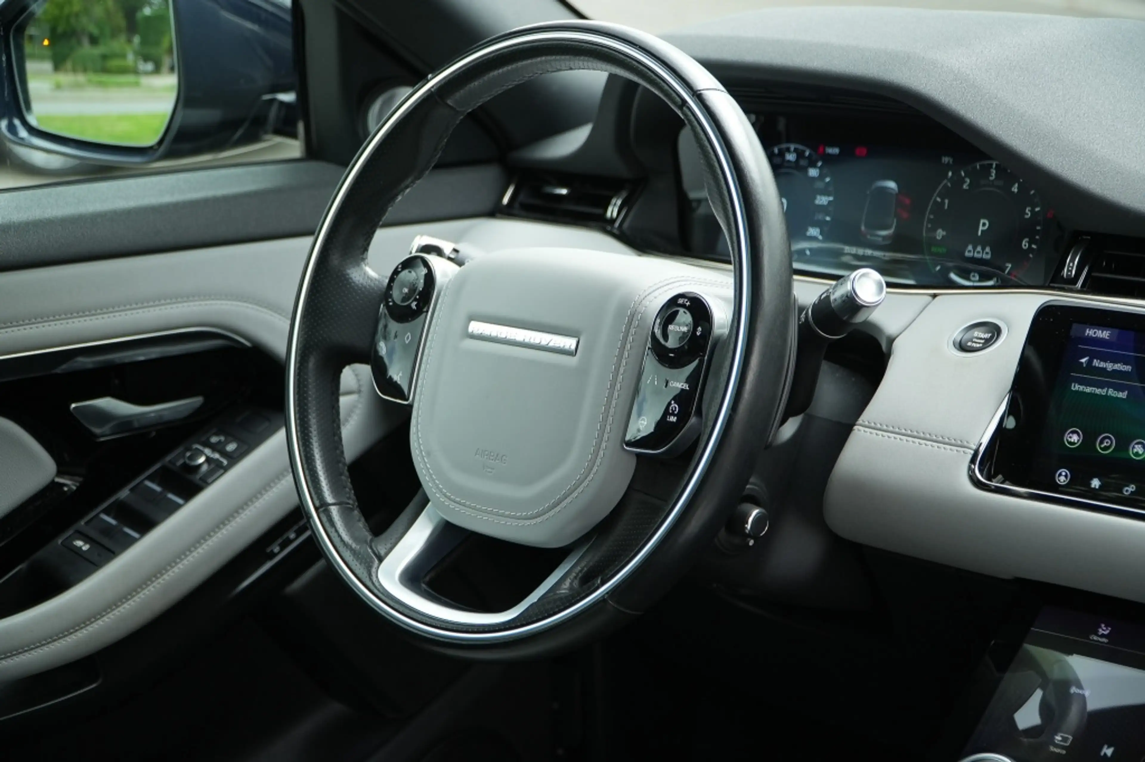 Land Rover Range Rover Evoque 1.5 P300e AWD R-Dynamic S I Pano I ACC I Black Pac — photo 11