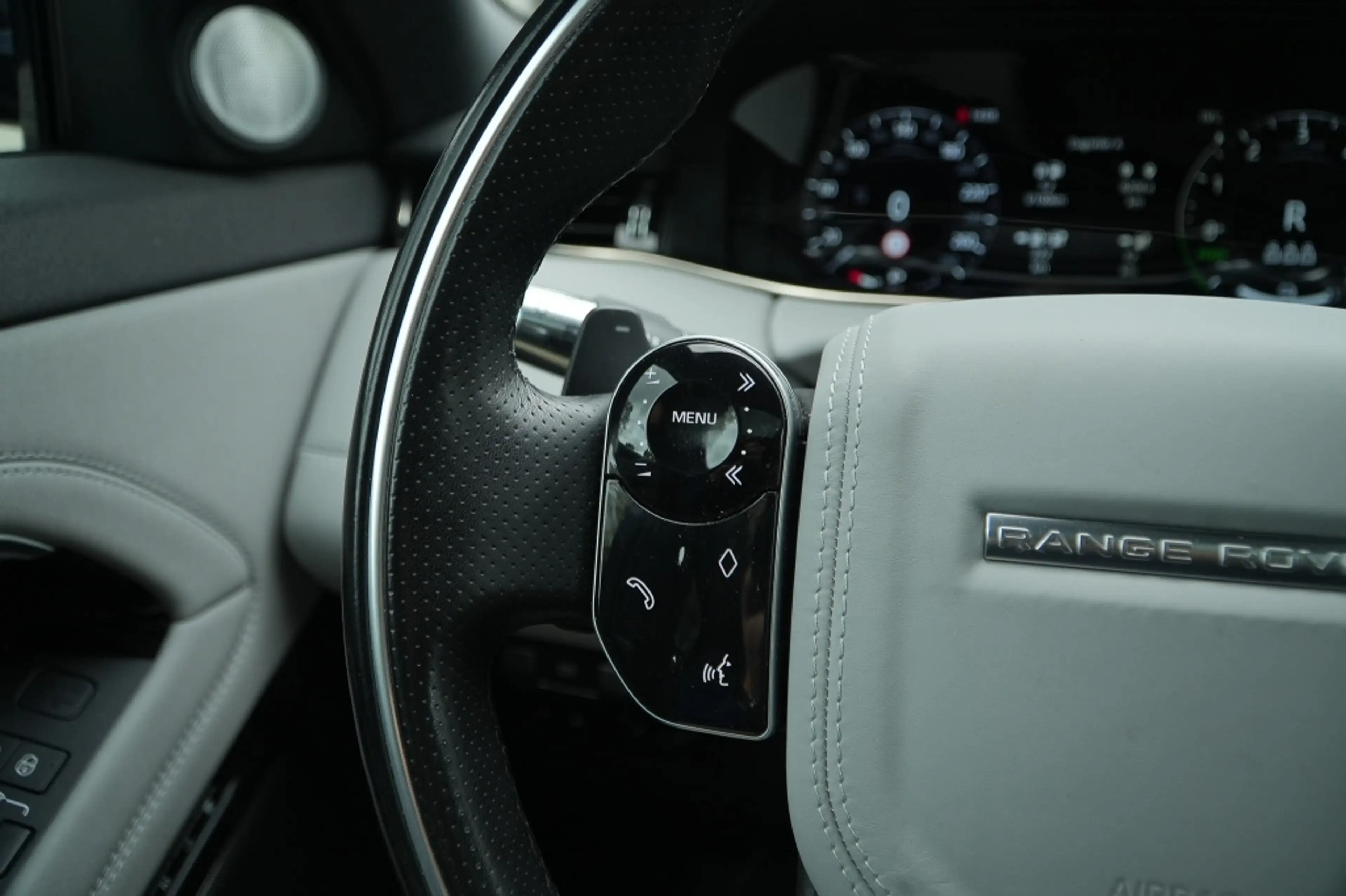 Land Rover Range Rover Evoque 1.5 P300e AWD R-Dynamic S I Pano I ACC I Black Pac — photo 12