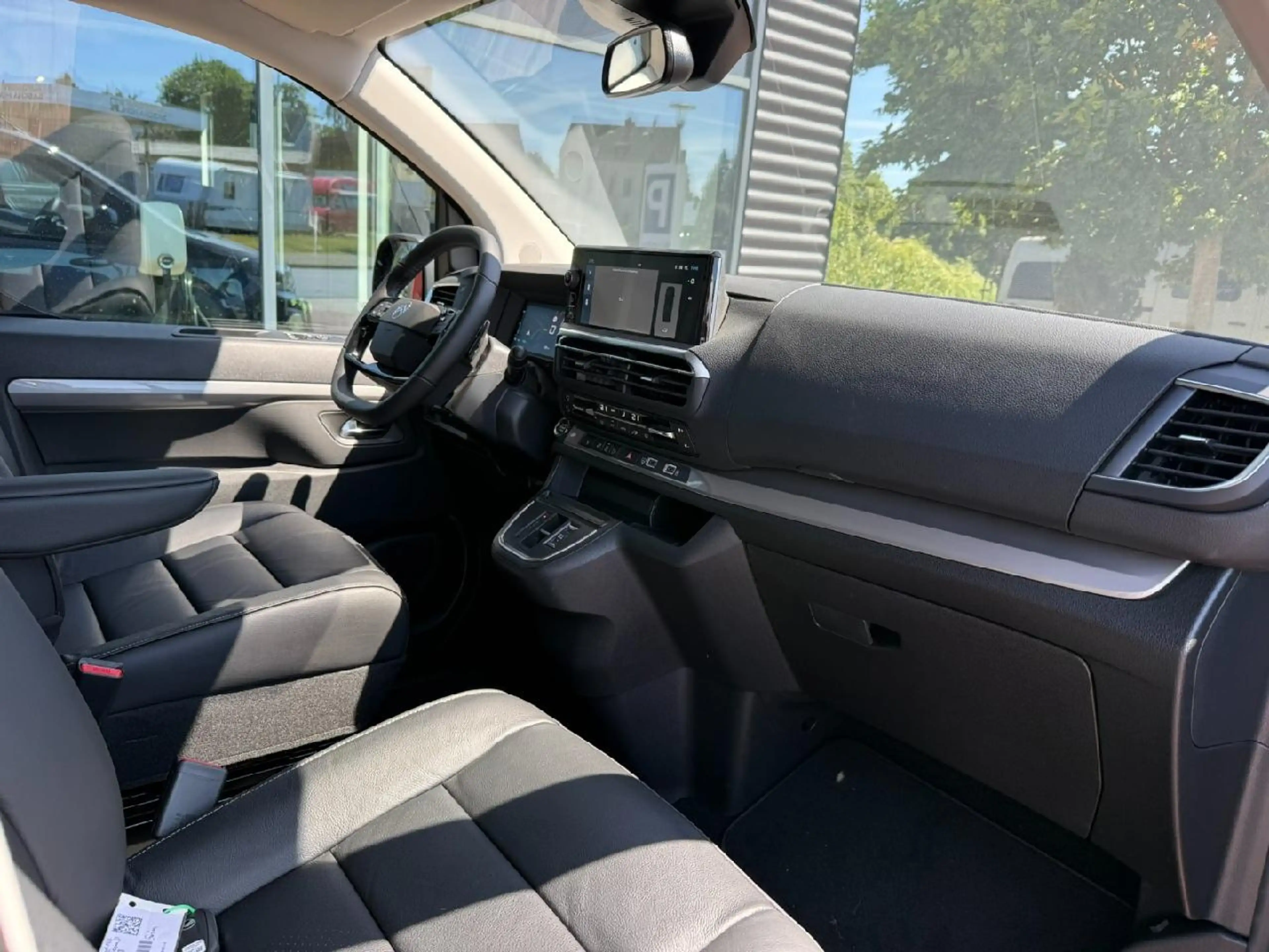 Citroen Spacetourer ë-SpaceTourer Max M Extended-Range 75kwh — photo 4