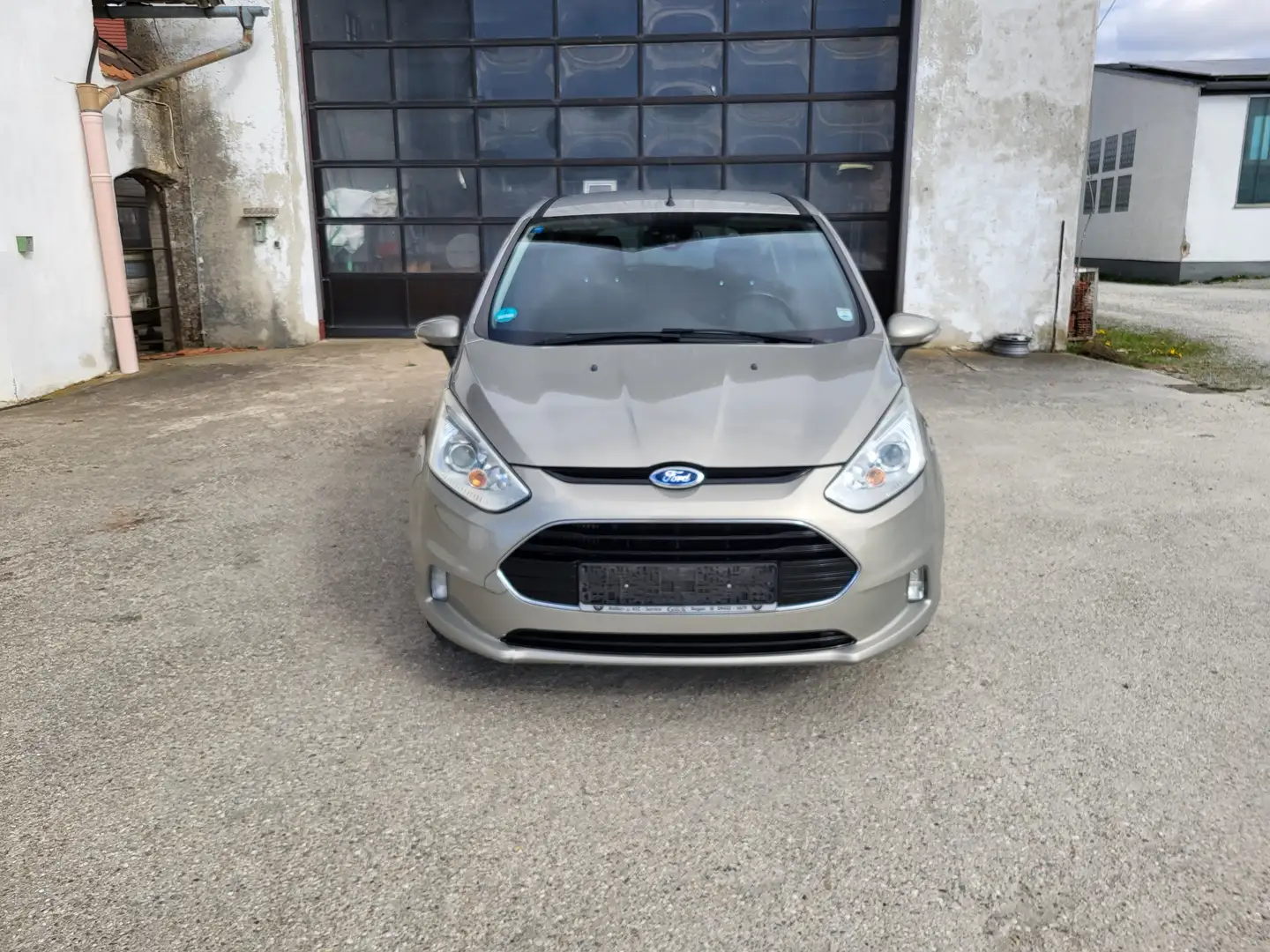 Ford B-Max Titanium Beige - 1