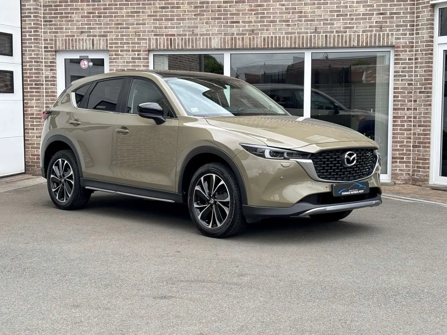 Mazda CX-5 2.0 SKY-G 4WD NEWGROUND / Automaat / 33000km Beige - 1