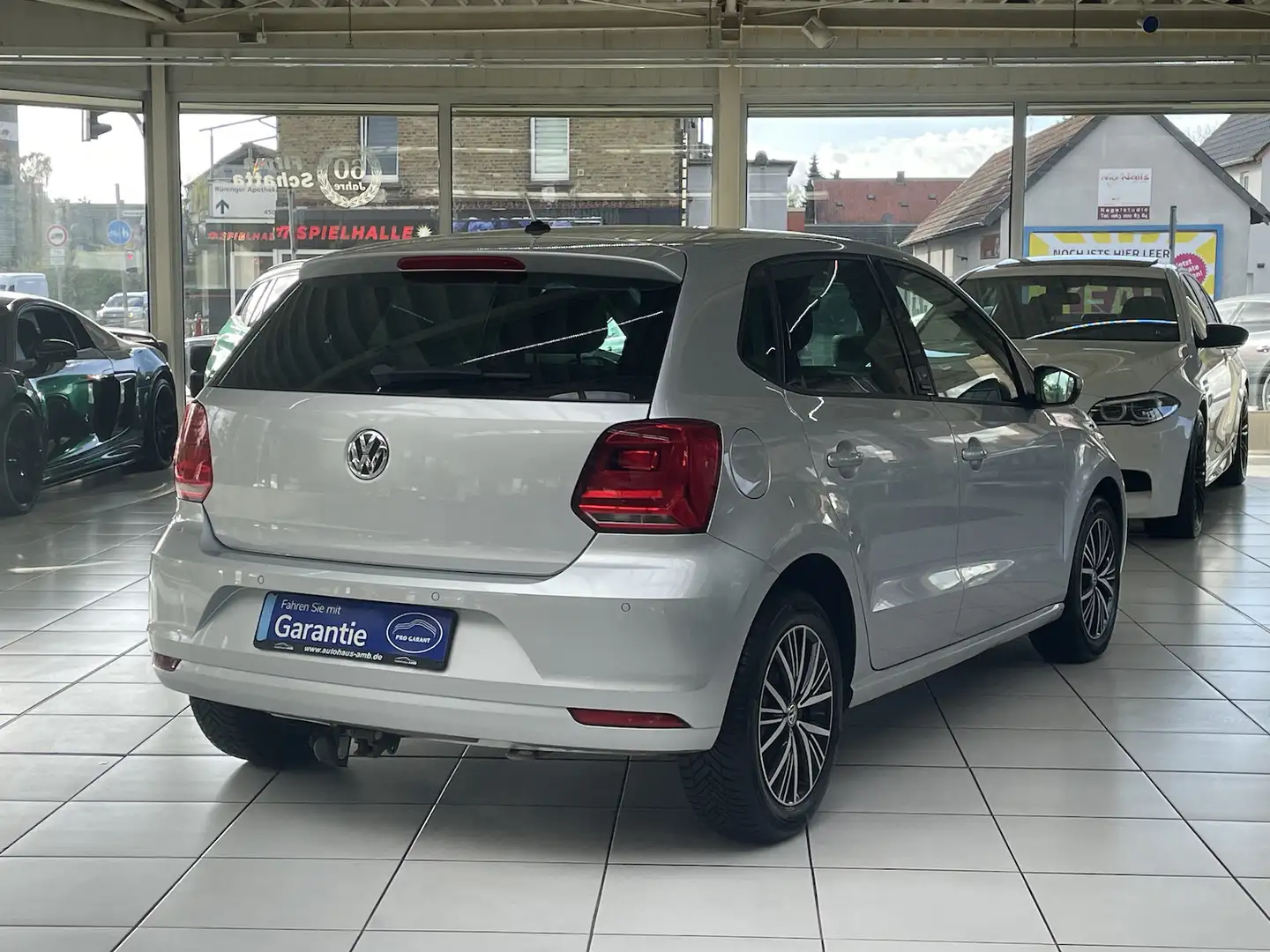 Volkswagen Polo 1.0 Allstar Sitzh.Climatronic PDC GRA Silber - 2