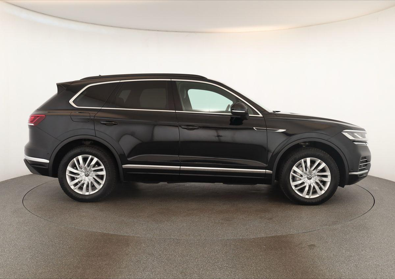 Volkswagen Touareg 3.0 TDI 4M Elegance Vienna Inno Kam AHK — photo 4
