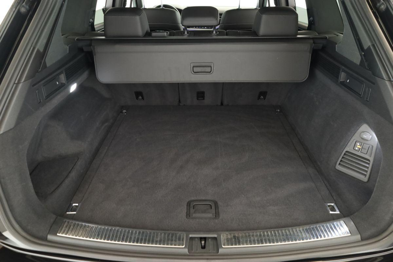 Volkswagen Touareg 3.0 TDI 4M Elegance Vienna Inno Kam AHK — photo 10