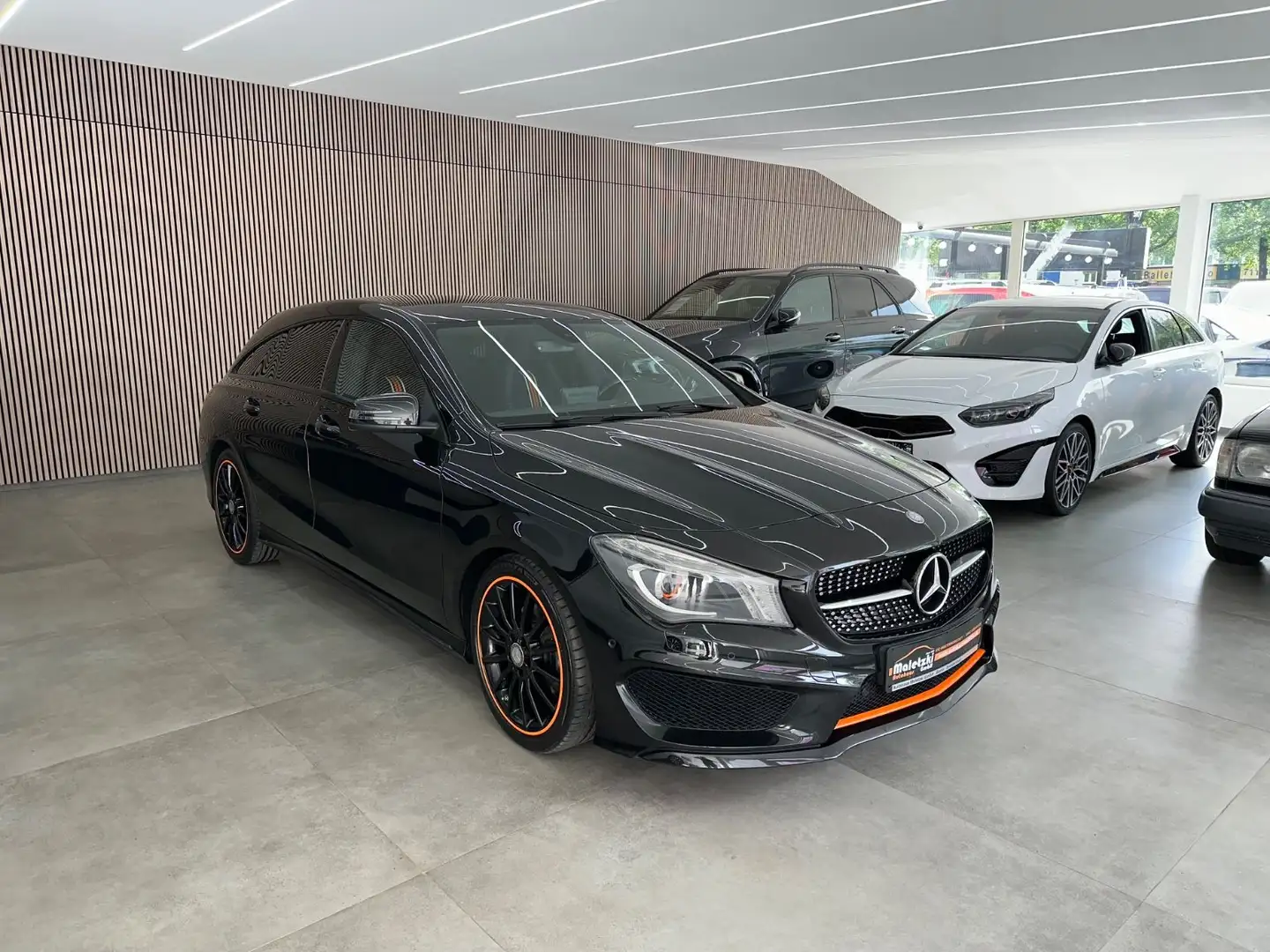Mercedes-Benz CLA 200 Shooting Brake OrangeArt AMG*Totwinkel* Fekete - 1