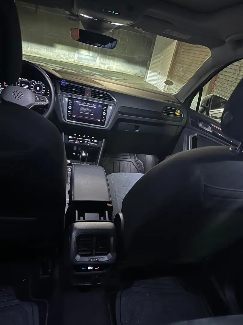 Volkswagen Tiguan 2.0 TDI SCR Elegance DSG - 1