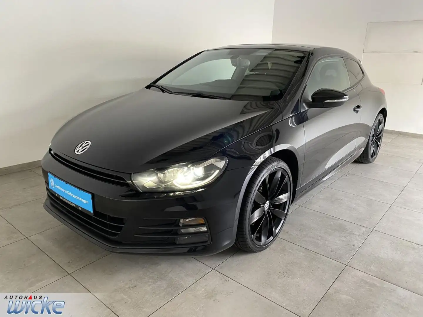Volkswagen Scirocco 2.0 TDI DSG R Line NAVI KLIMA PANO 19 ZOL Schwarz - 2
