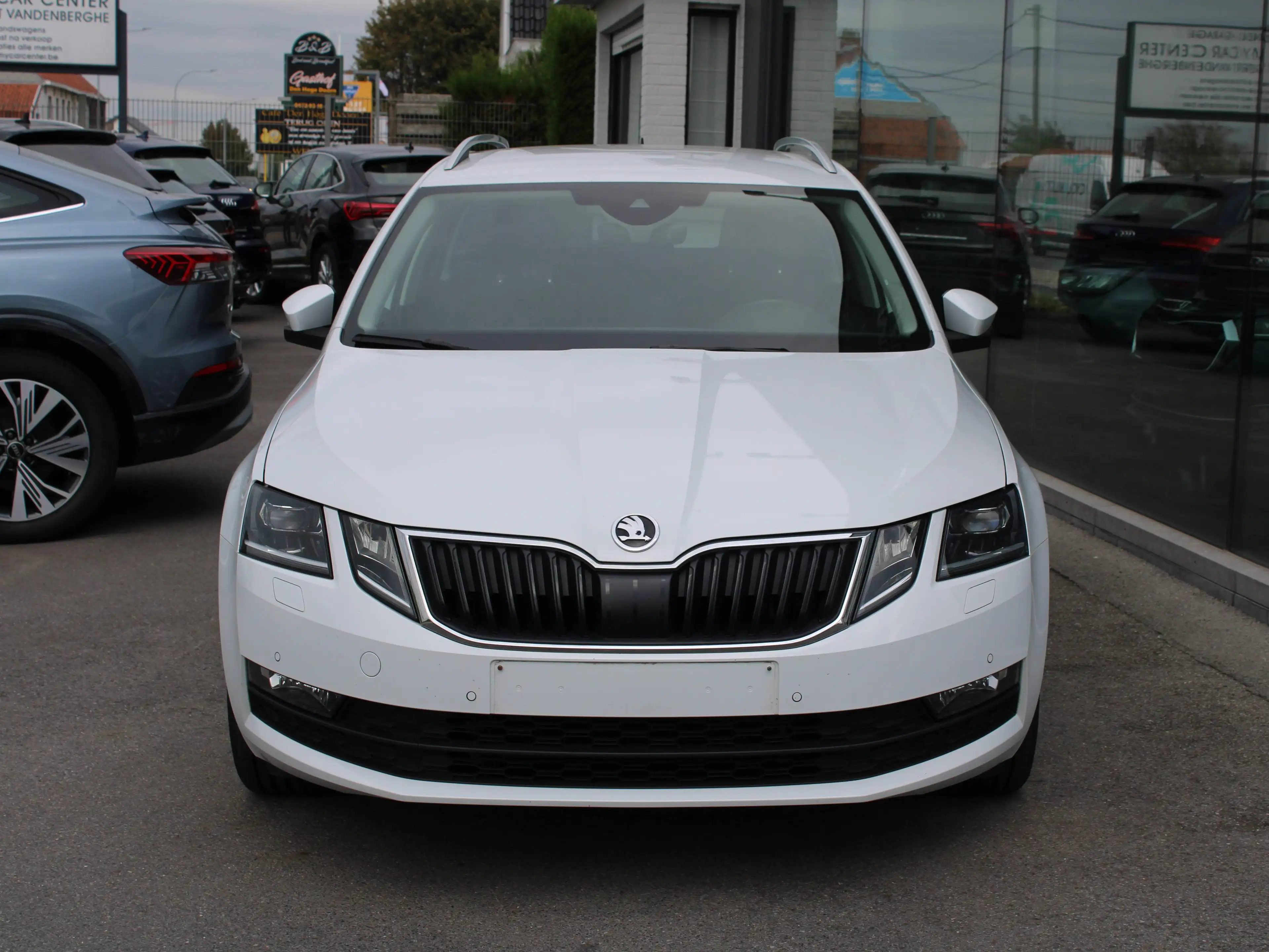 Skoda Octavia Octavia SW 1.0 TSI-CAMERA-AC-NAVI-TREKHAAK — photo 2