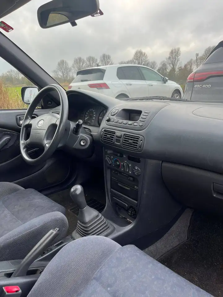 Toyota Corolla 1.4 VVT-i Terra, foto 3
