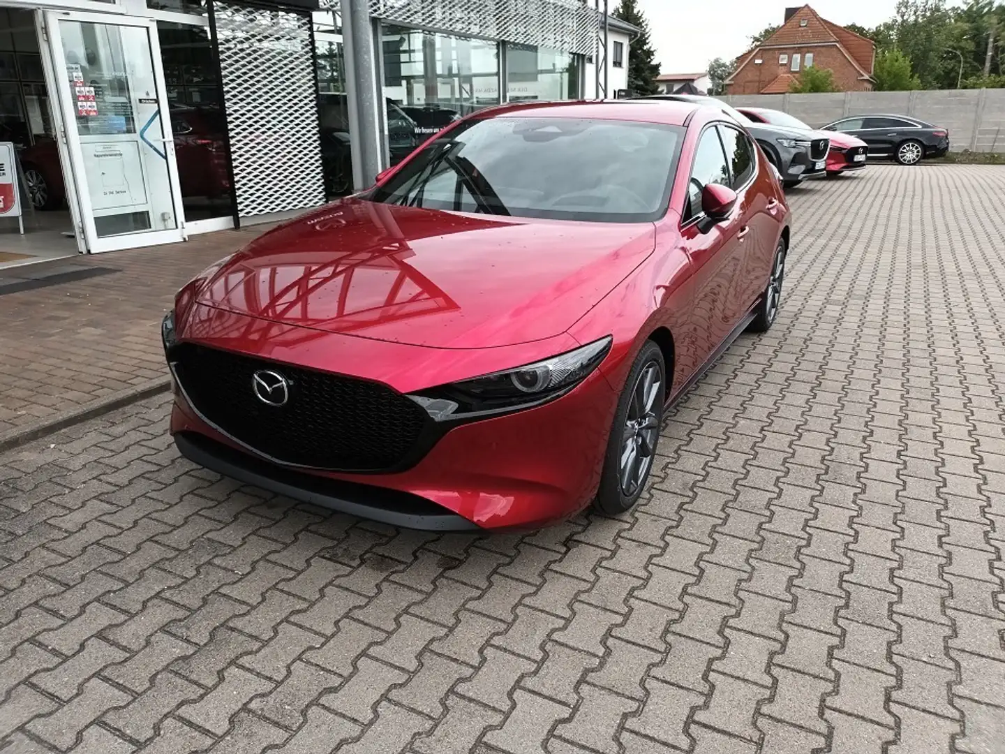 Mazda 3 2.0L e-SKYACTIV G 150ps 6MT FWD Exclusiv Rouge - 2