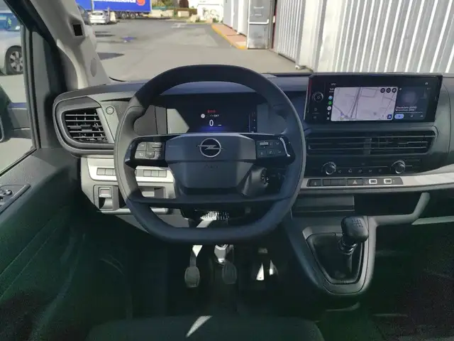 Opel Vivaro view 14