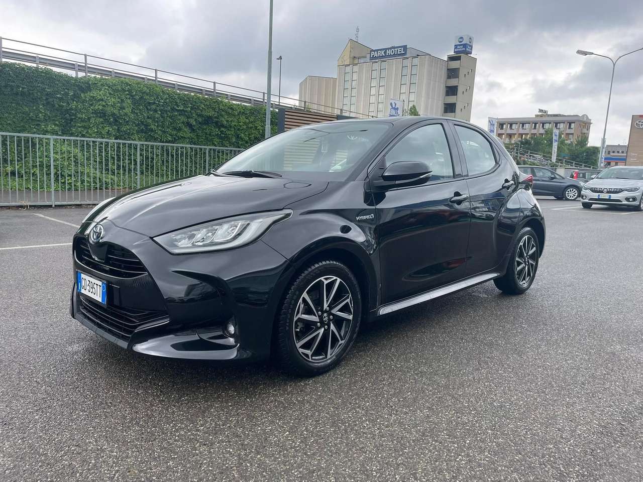 Toyota Yaris Hybrid Trend MY20
