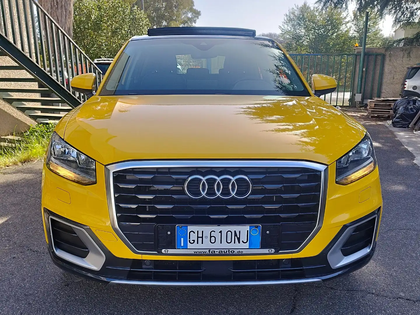 Audi Q2 1.4 150cv s-tronic Giallo - 1