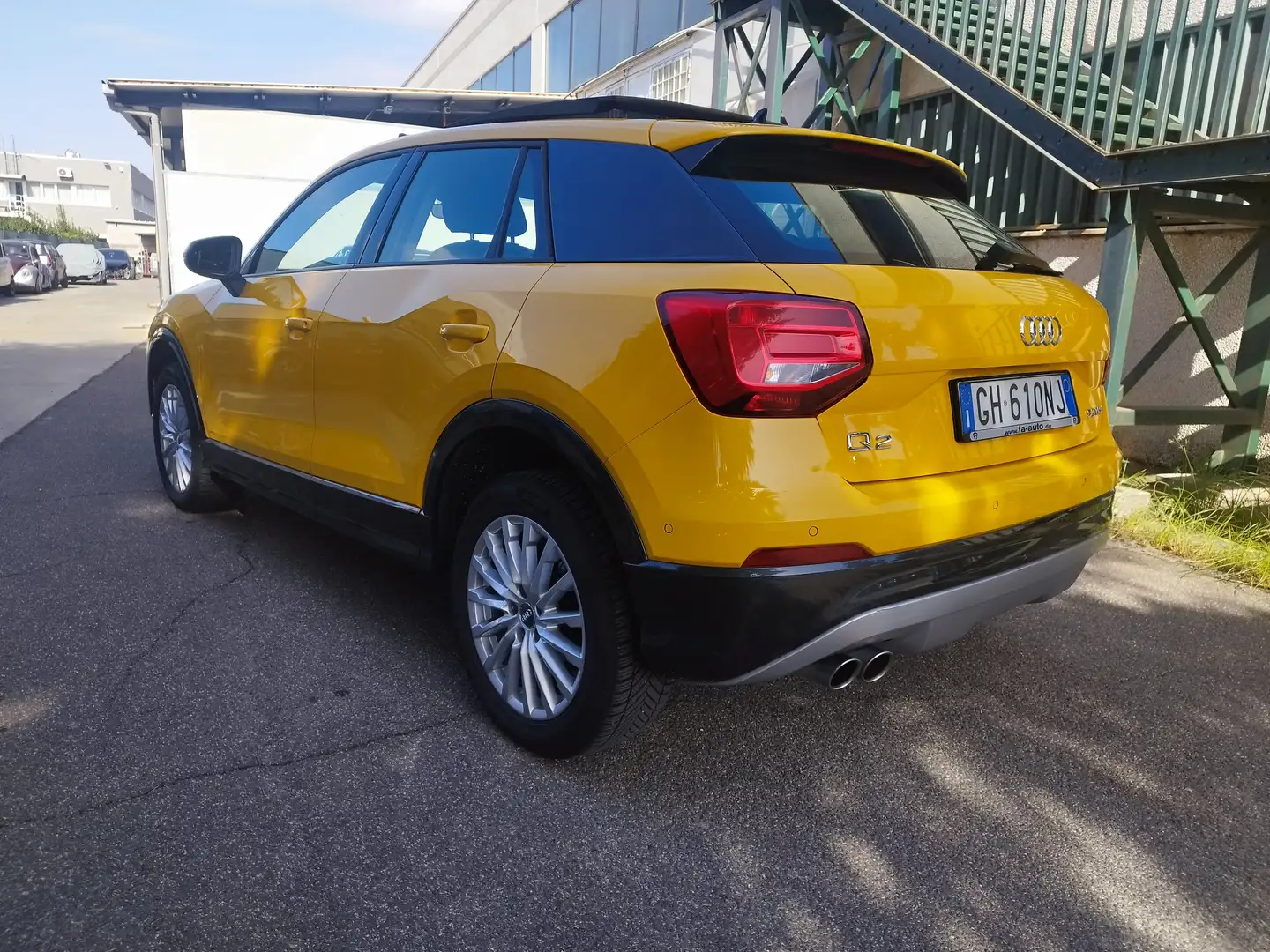 Audi Q2 1.4 150cv s-tronic Giallo - 2