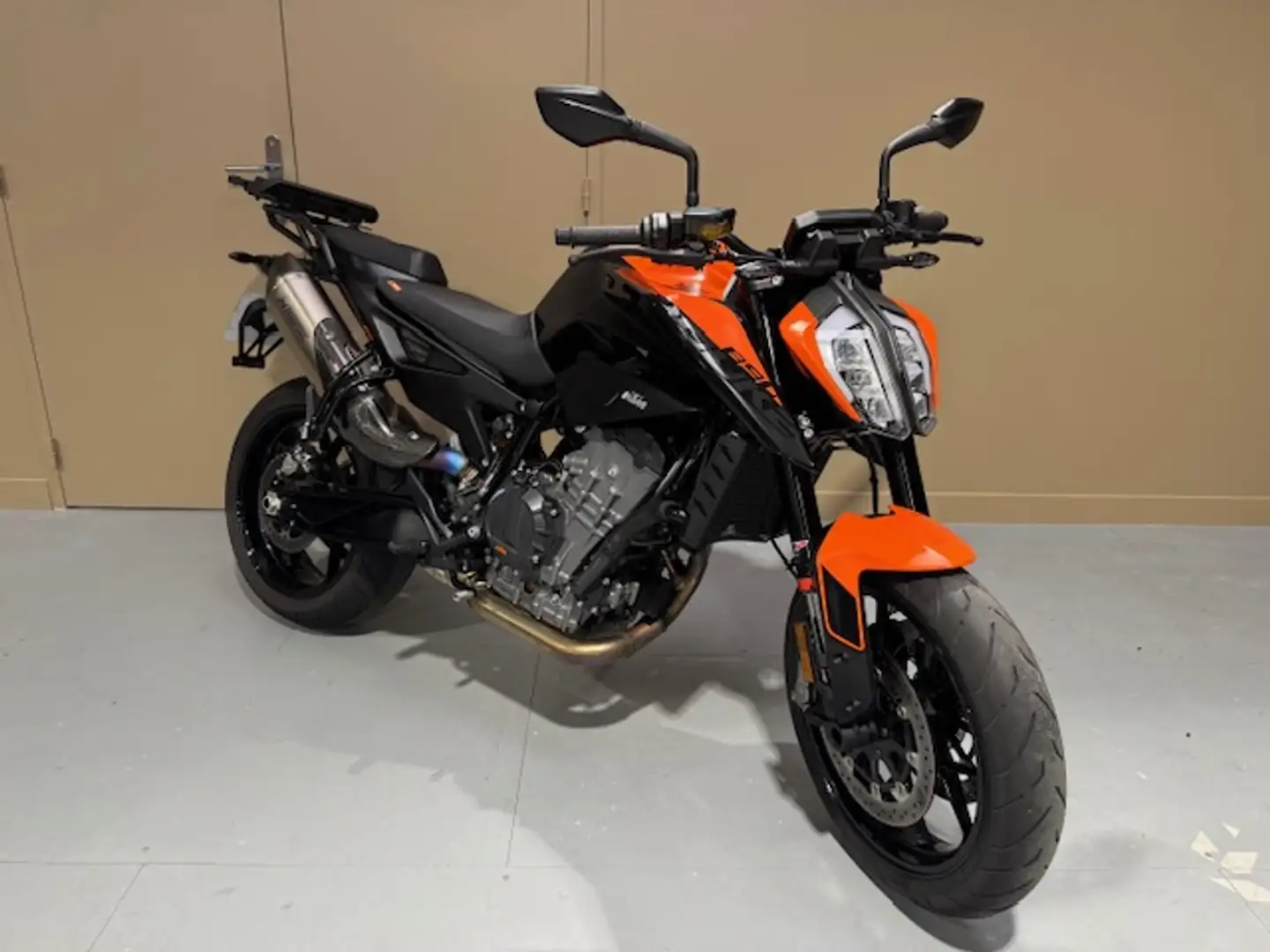 KTM 890 Duke Gri - 2