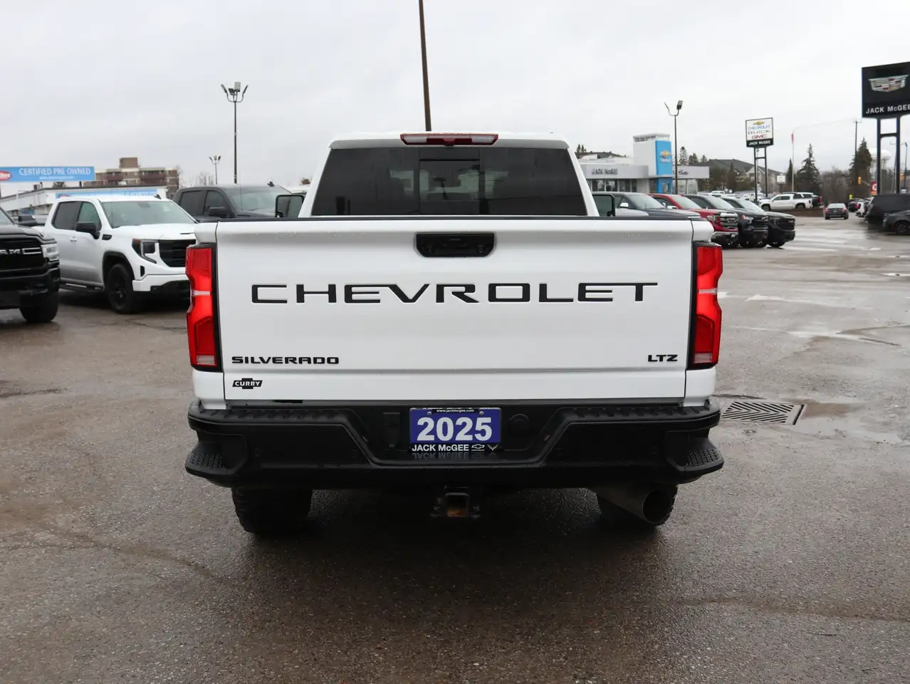 Chevrolet Silverado 2500 снимка Chevrolet Silverado 2500