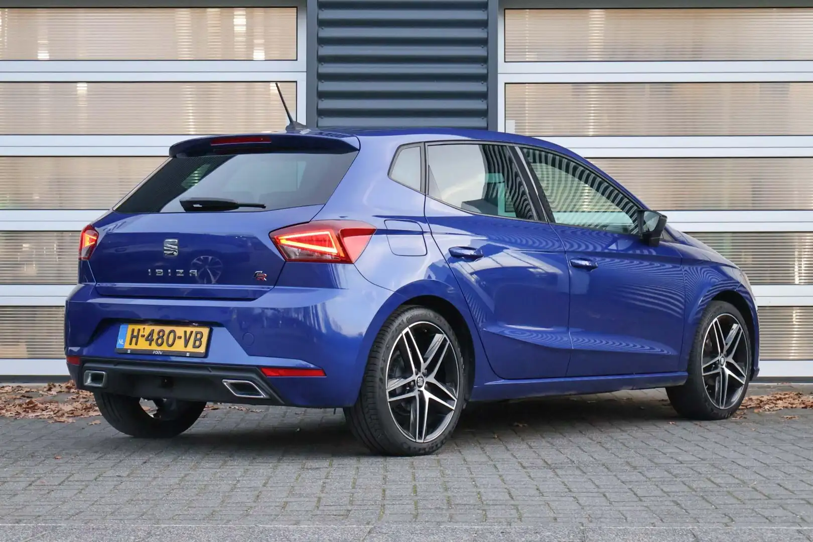 SEAT Ibiza 1.0 TSI 95pk FR Business Intense | Camera Achter | Azul - 2