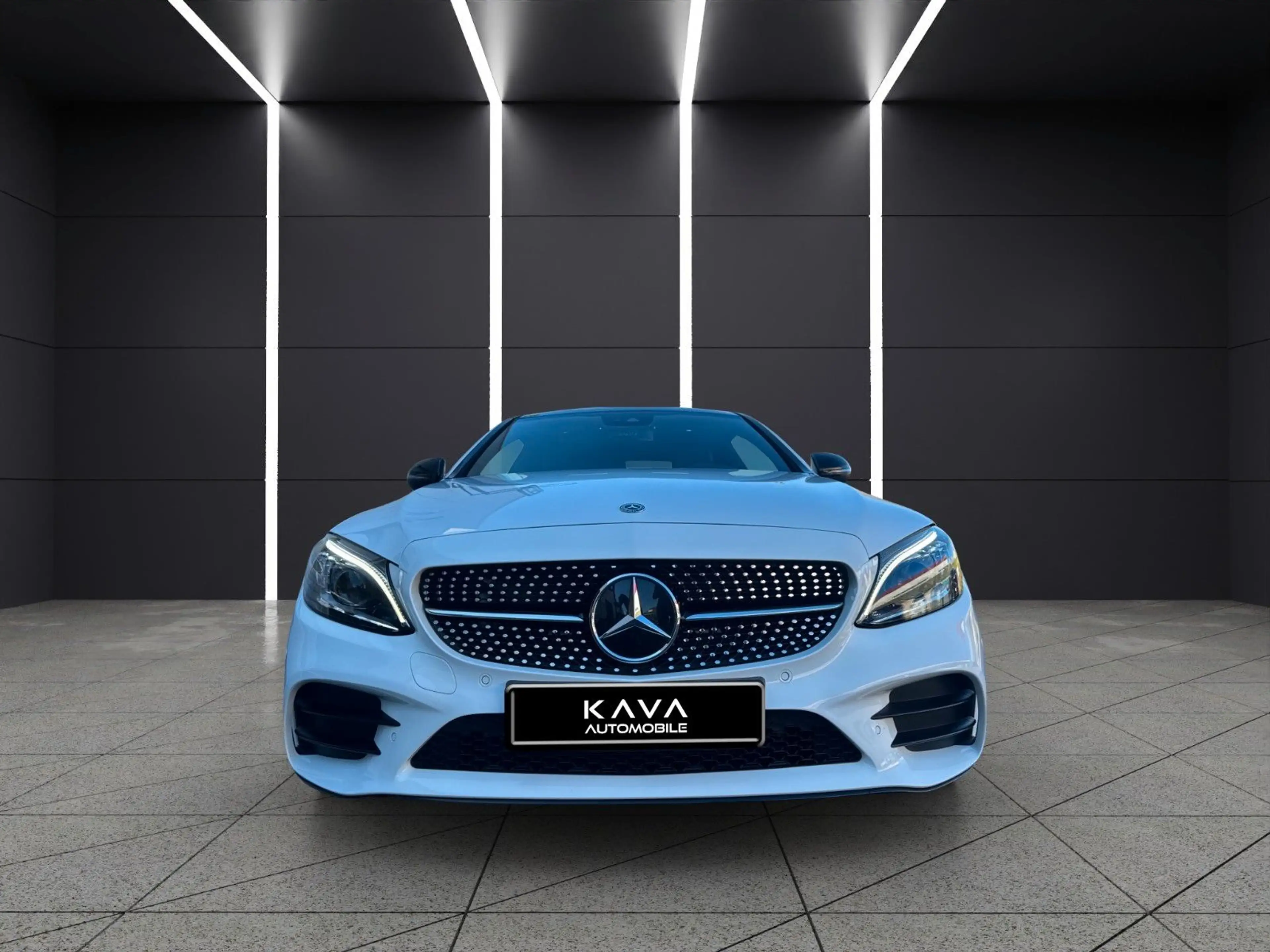 Mercedes-Benz C 300 Coupe Amg-Line*Pano*Night*Kam*AHK — photo 2