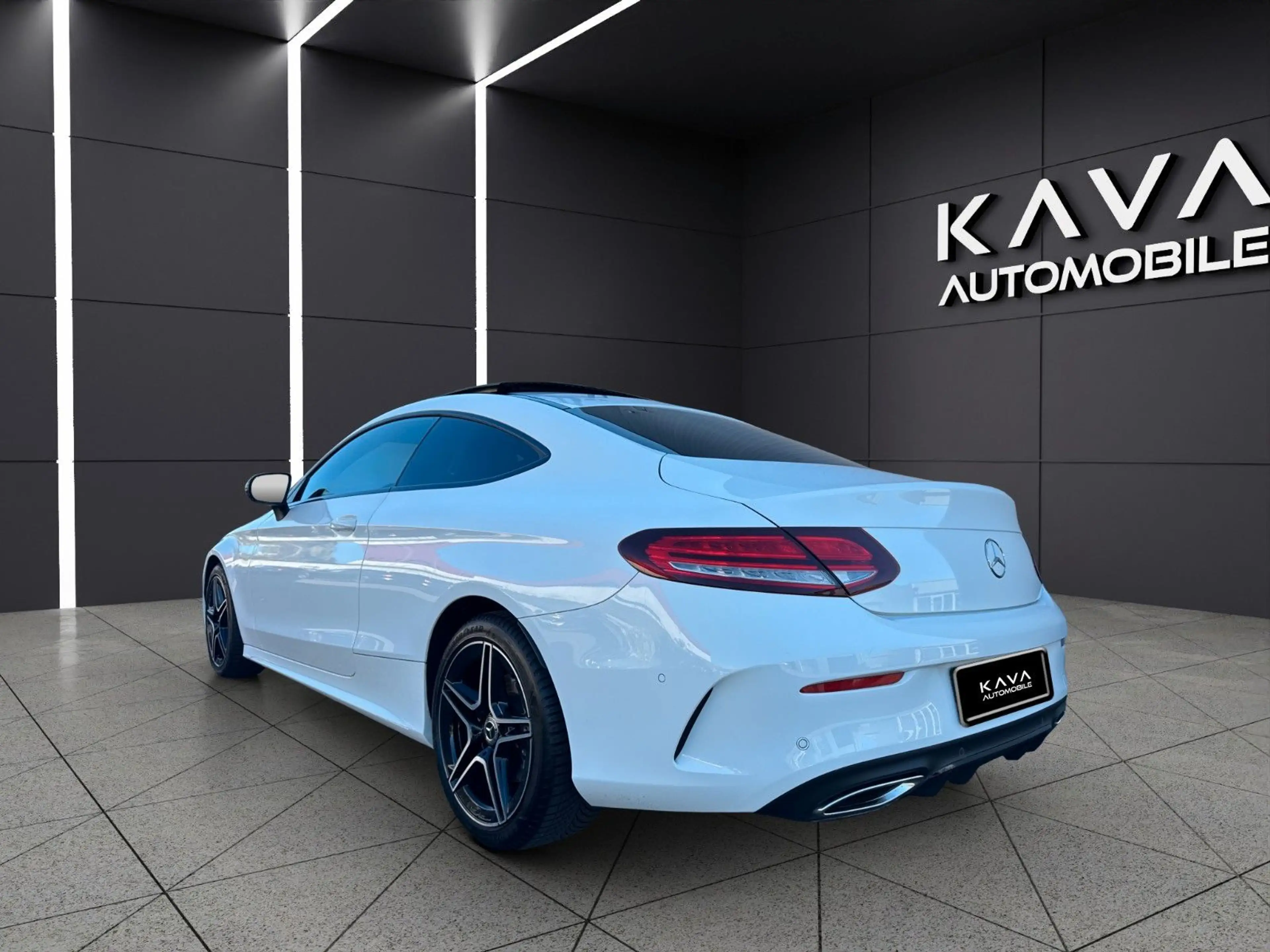 Mercedes-Benz C 300 Coupe Amg-Line*Pano*Night*Kam*AHK — photo 6