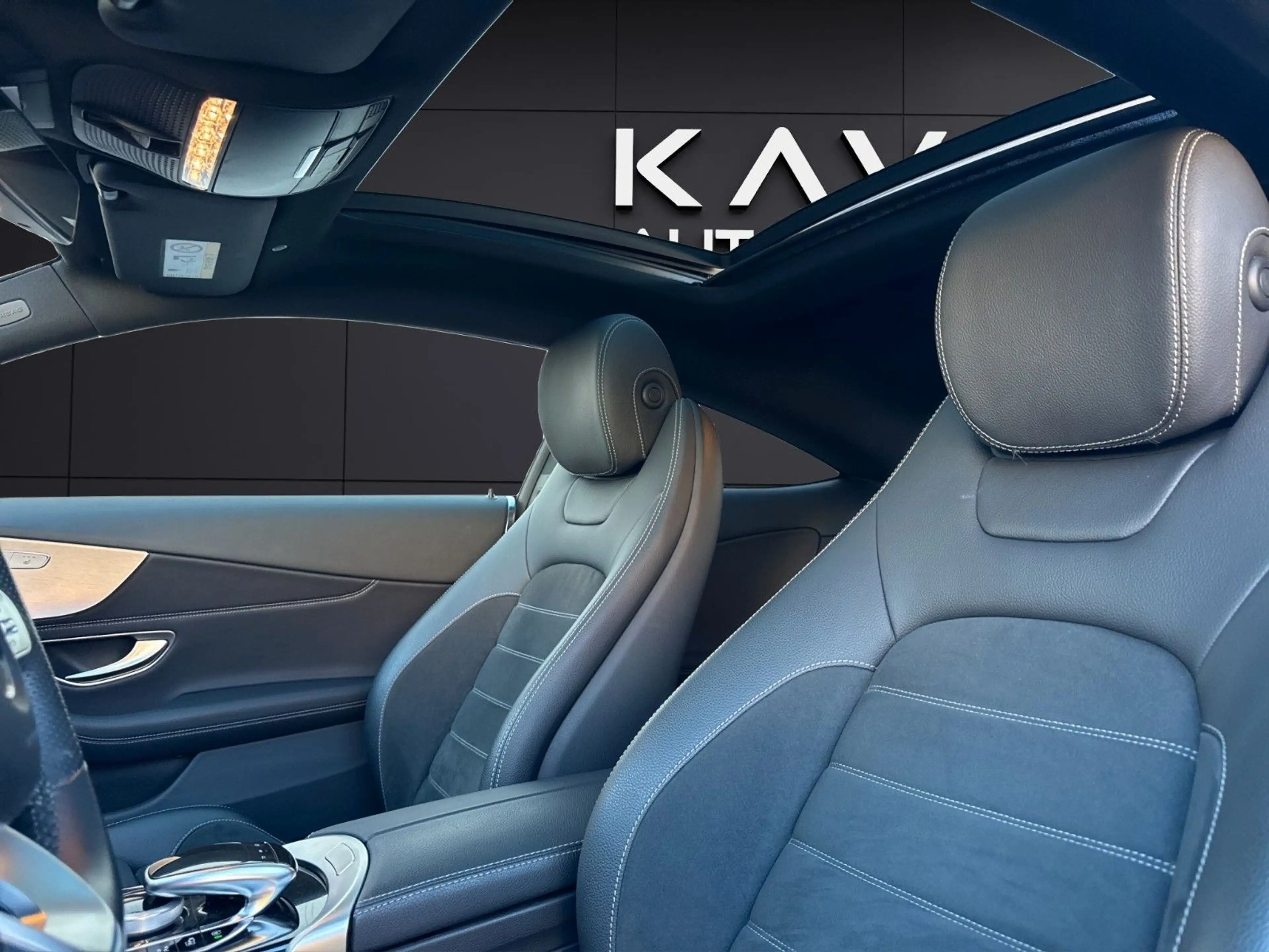 Mercedes-Benz C 300 Coupe Amg-Line*Pano*Night*Kam*AHK — photo 11