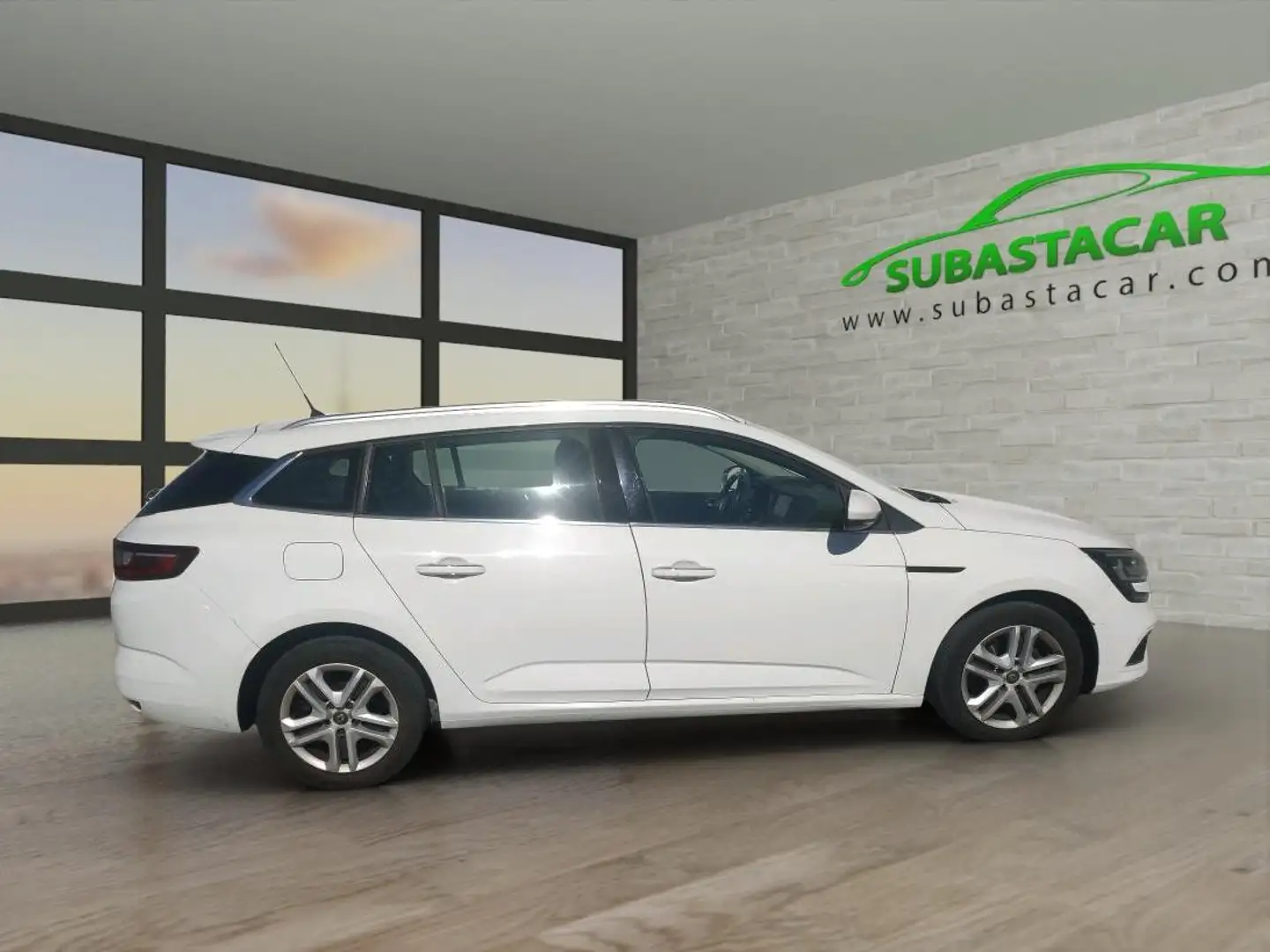 Renault Megane Sp. Tourer Business En. dCi 81kW (110CV) familiar Blanco - 2