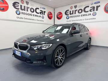 330e xDrive Touring Sport