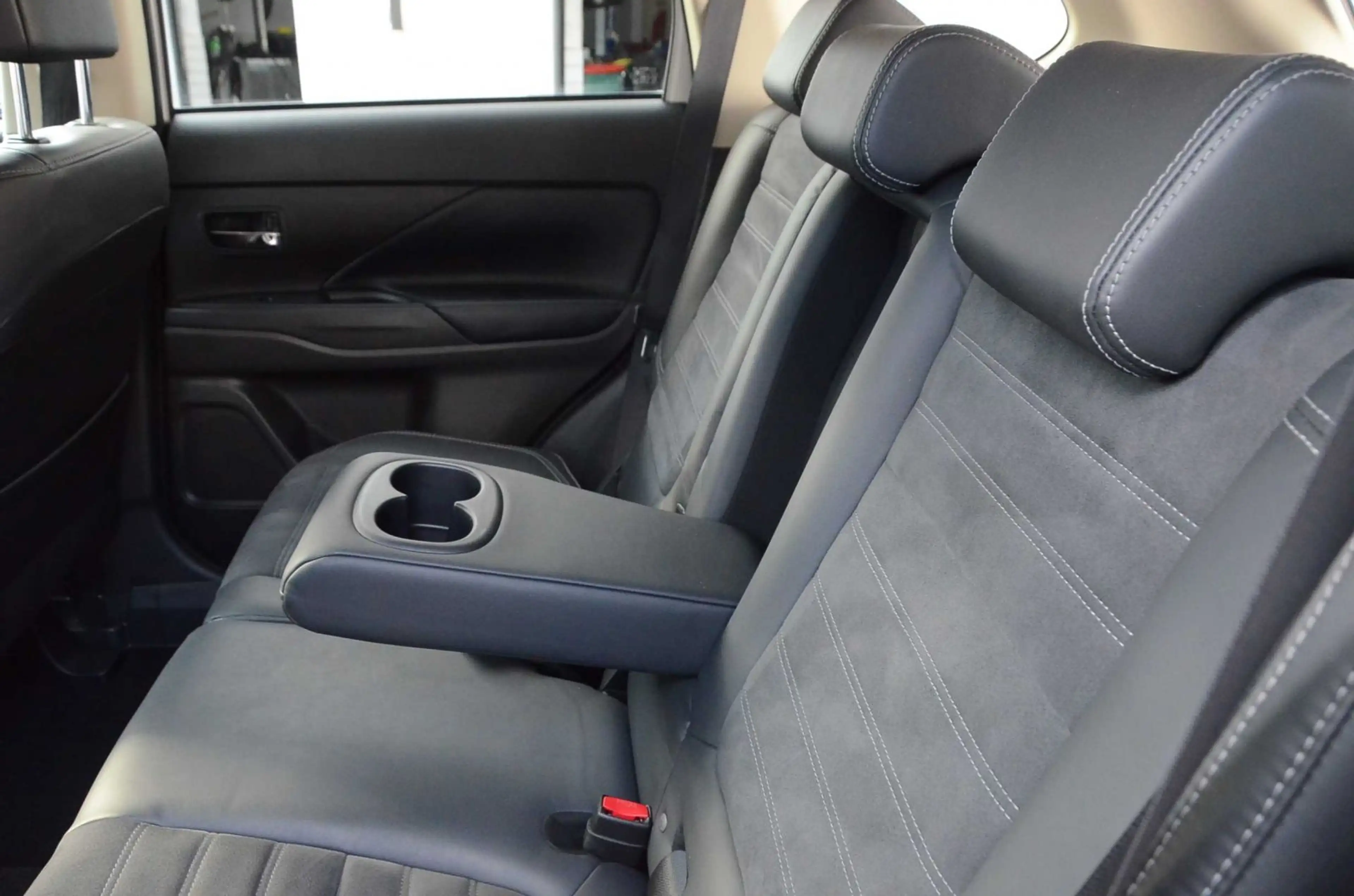 Mitsubishi Outlander Diamant Edition+ 2.0 2WD CVT — photo 8