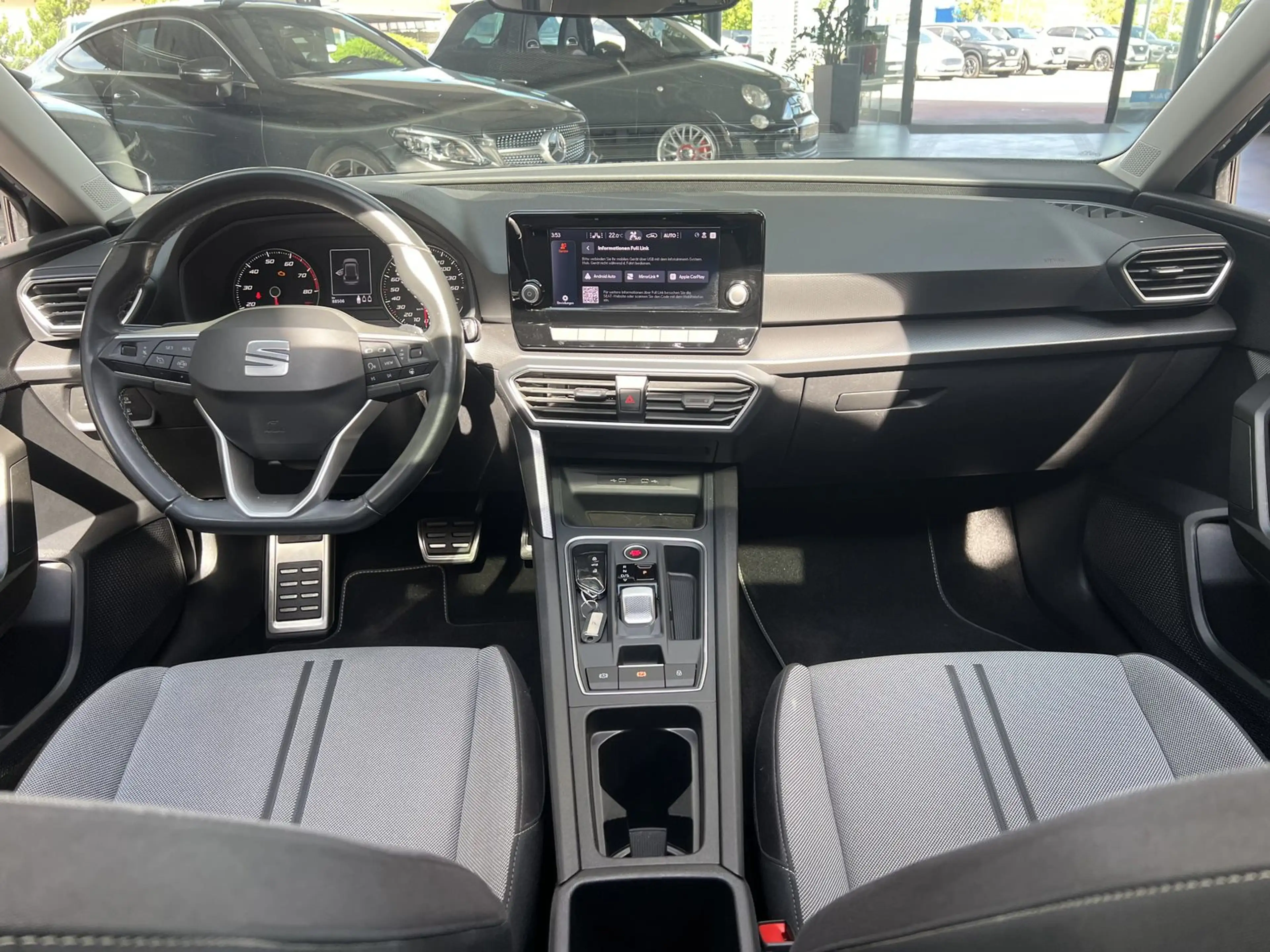 SEAT Leon 1.0 eTSI Style Aut. Pano CarPlay LED DAB — photo 10
