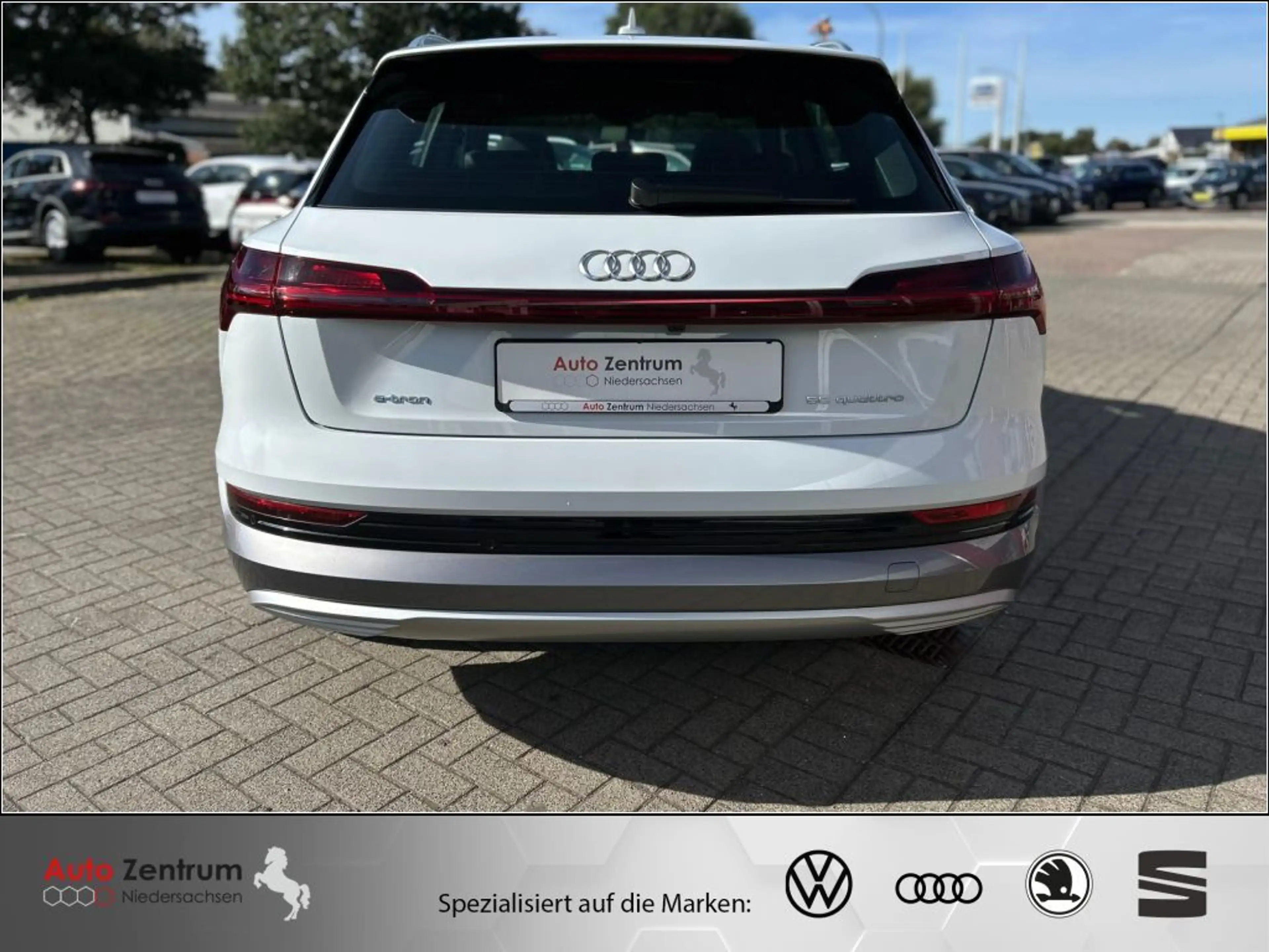 Audi e-tron 55 quattro StandHz*MATRIX*HeadUp*B&O*Pano*KAM* — photo 9