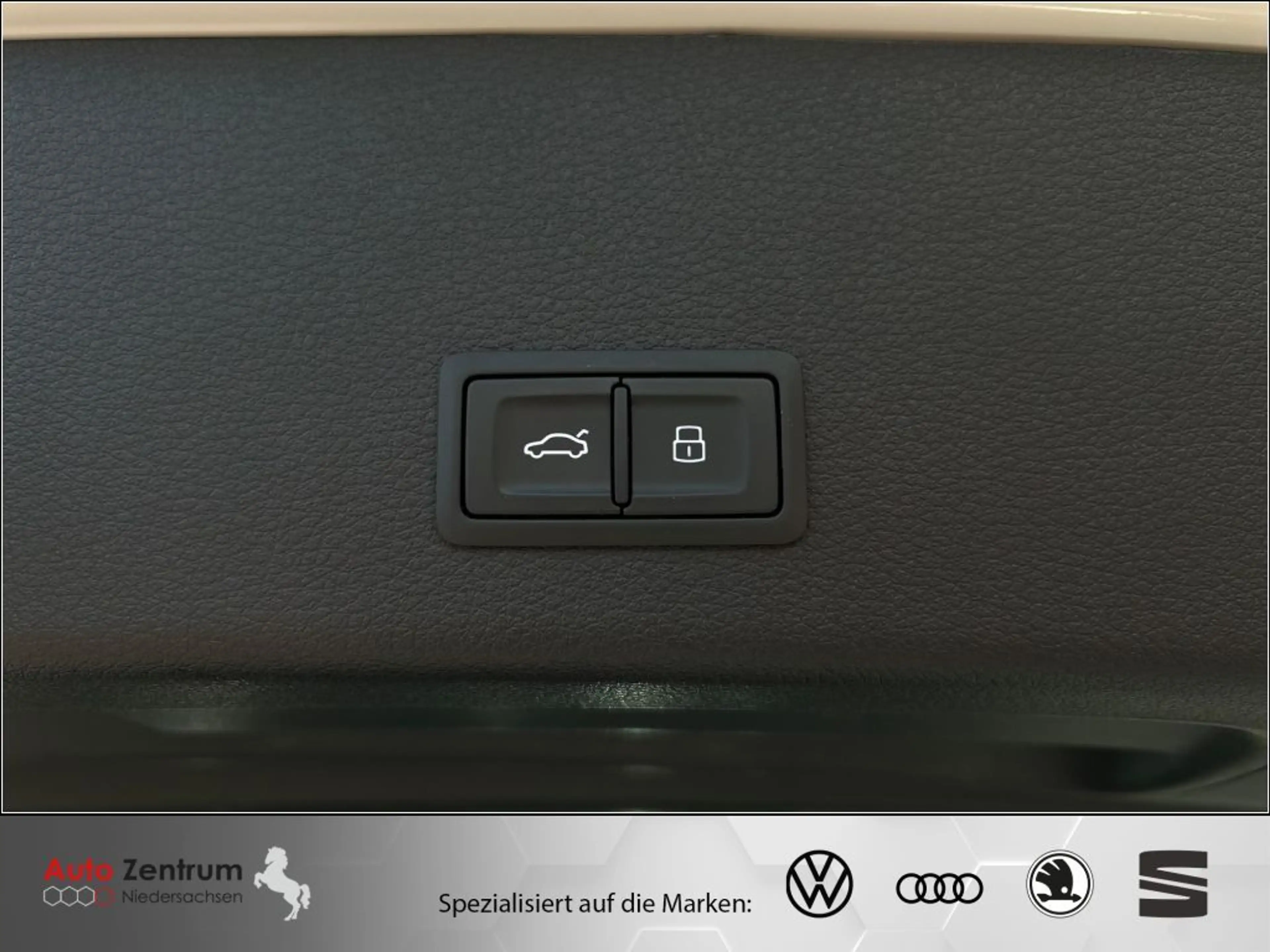 Audi e-tron 55 quattro StandHz*MATRIX*HeadUp*B&O*Pano*KAM* — photo 11