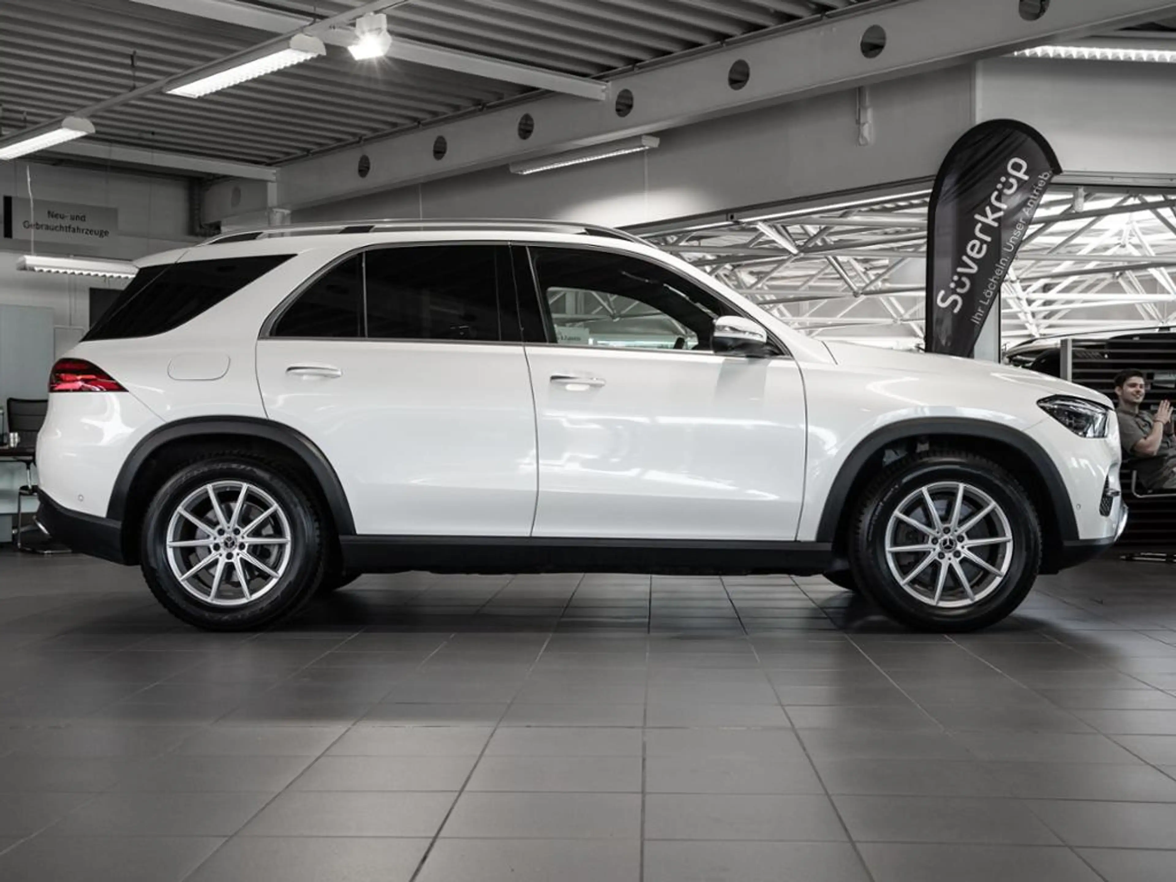 Mercedes-Benz GLE 450 d 4M KOM BURM WIDE MEMO MULTI 360 AHK — photo 4