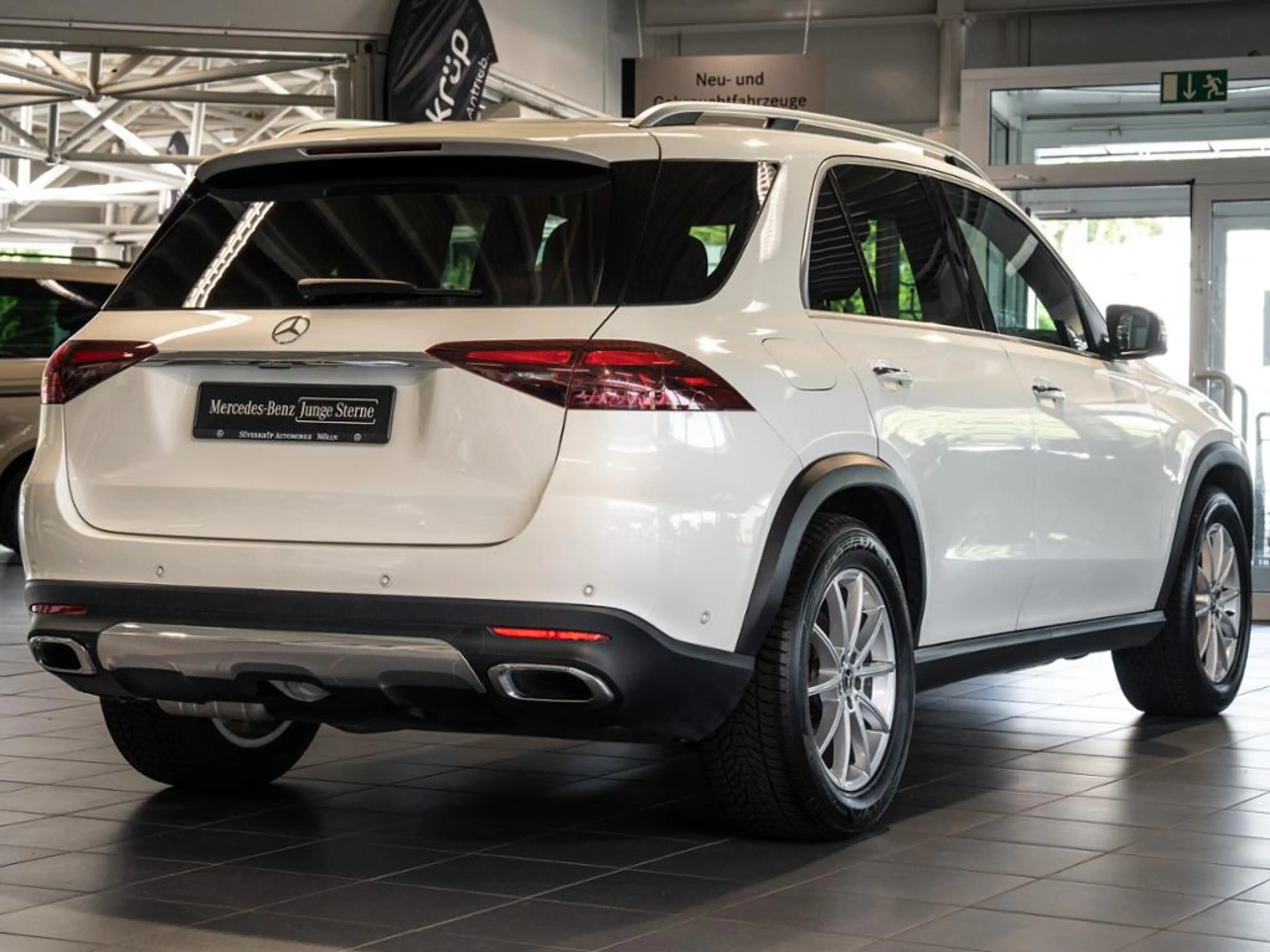 Mercedes-Benz GLE 450 d 4M KOM BURM WIDE MEMO MULTI 360 AHK — photo 5