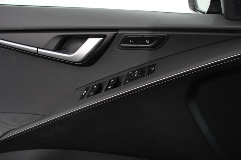 Kia e-Niro EV DynamicPlusLine 64.8 kWh Navigatie Half Leder S — photo 10
