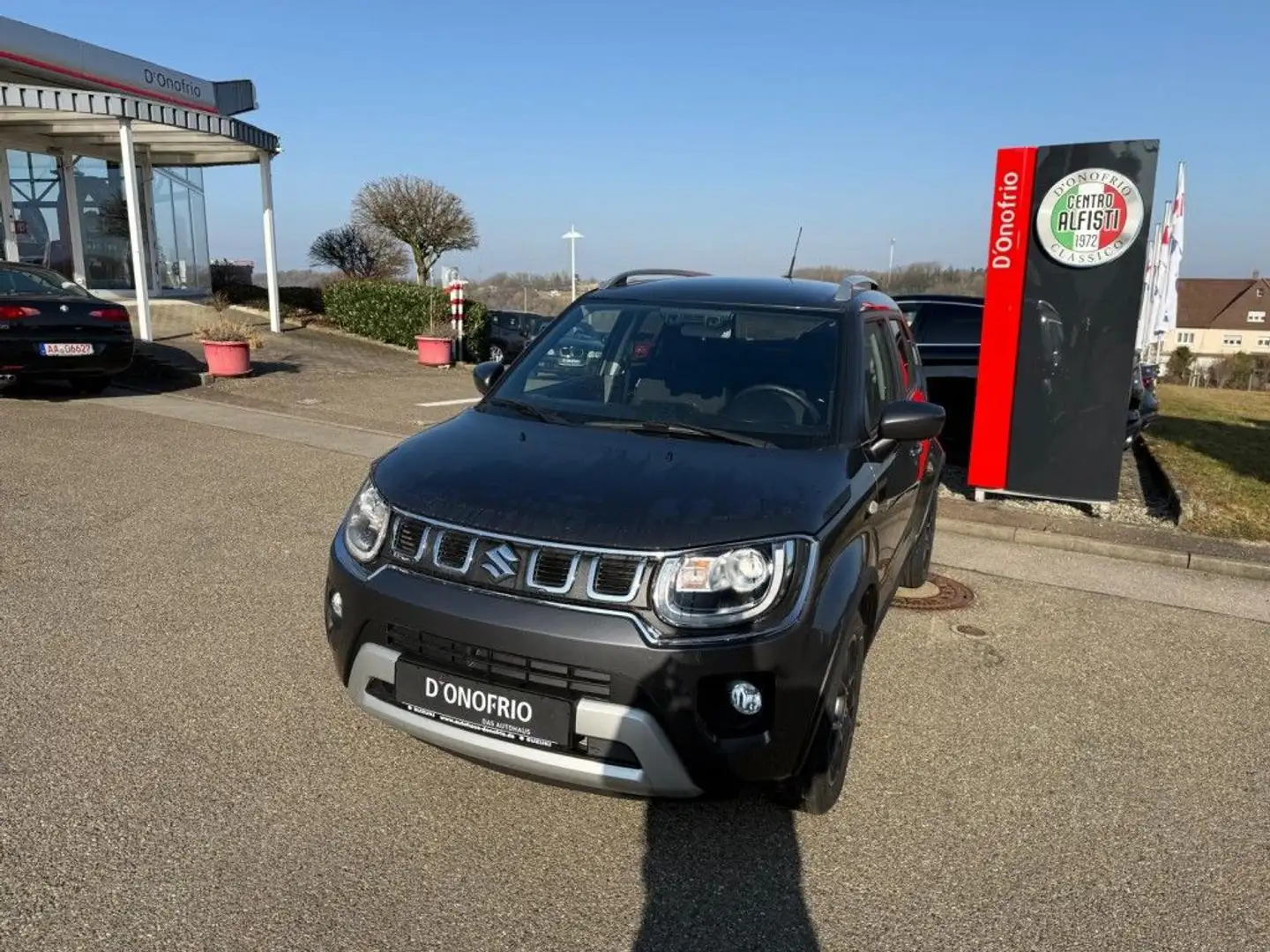 Suzuki Ignis 1.2 Dualjet Hybrid Comfort Grau - 1