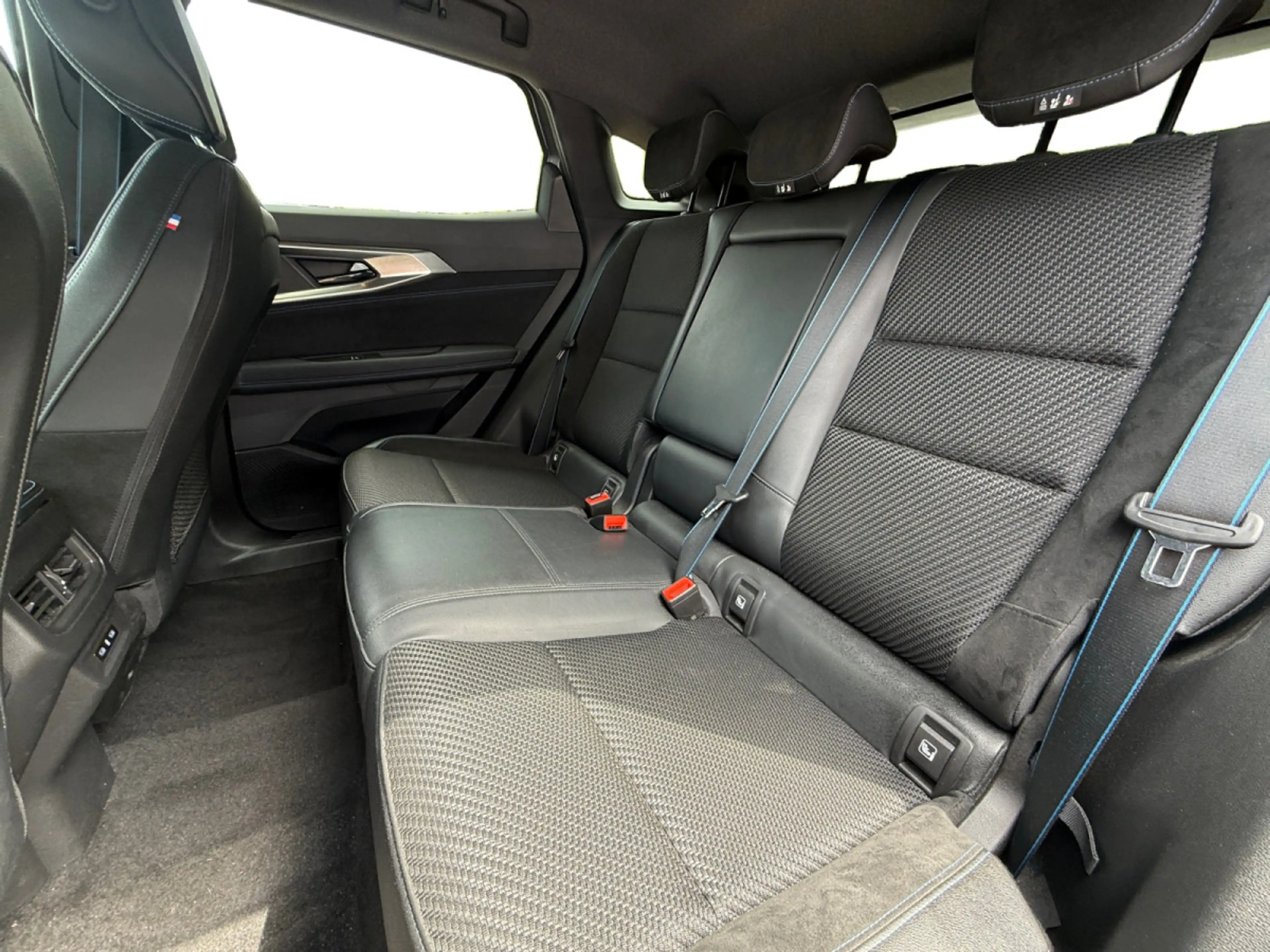 Renault Austral 1.2 E-Tech HEV Techno Esprit Alpine — photo 10