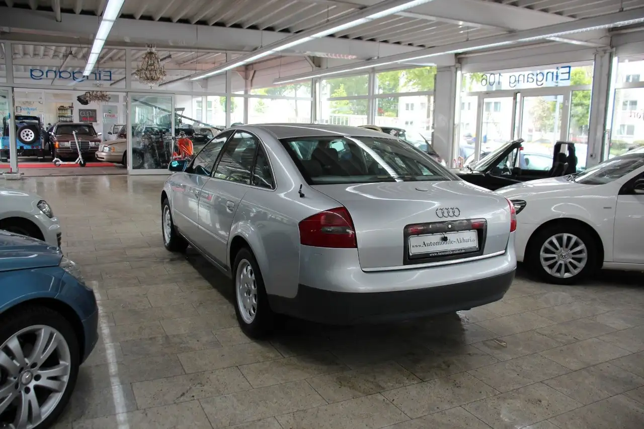 Audi A6 2.4 Automatik Limousine, foto 5